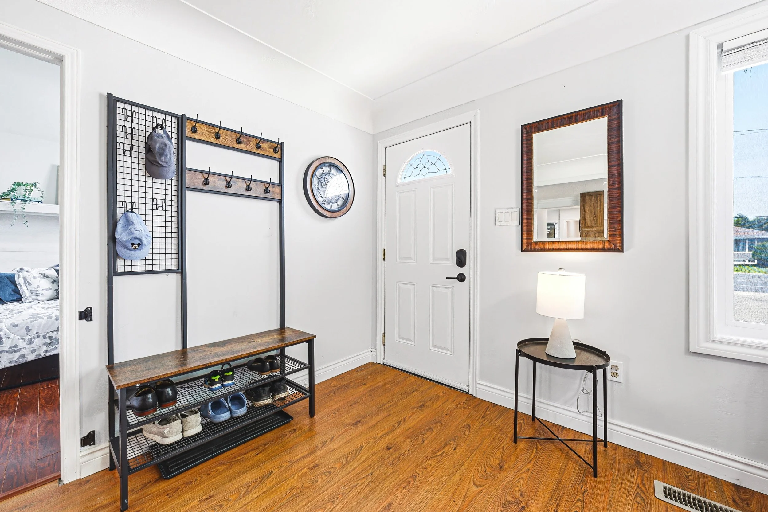 5 - 546 Mohawk Rd E, Hamilton.jpg