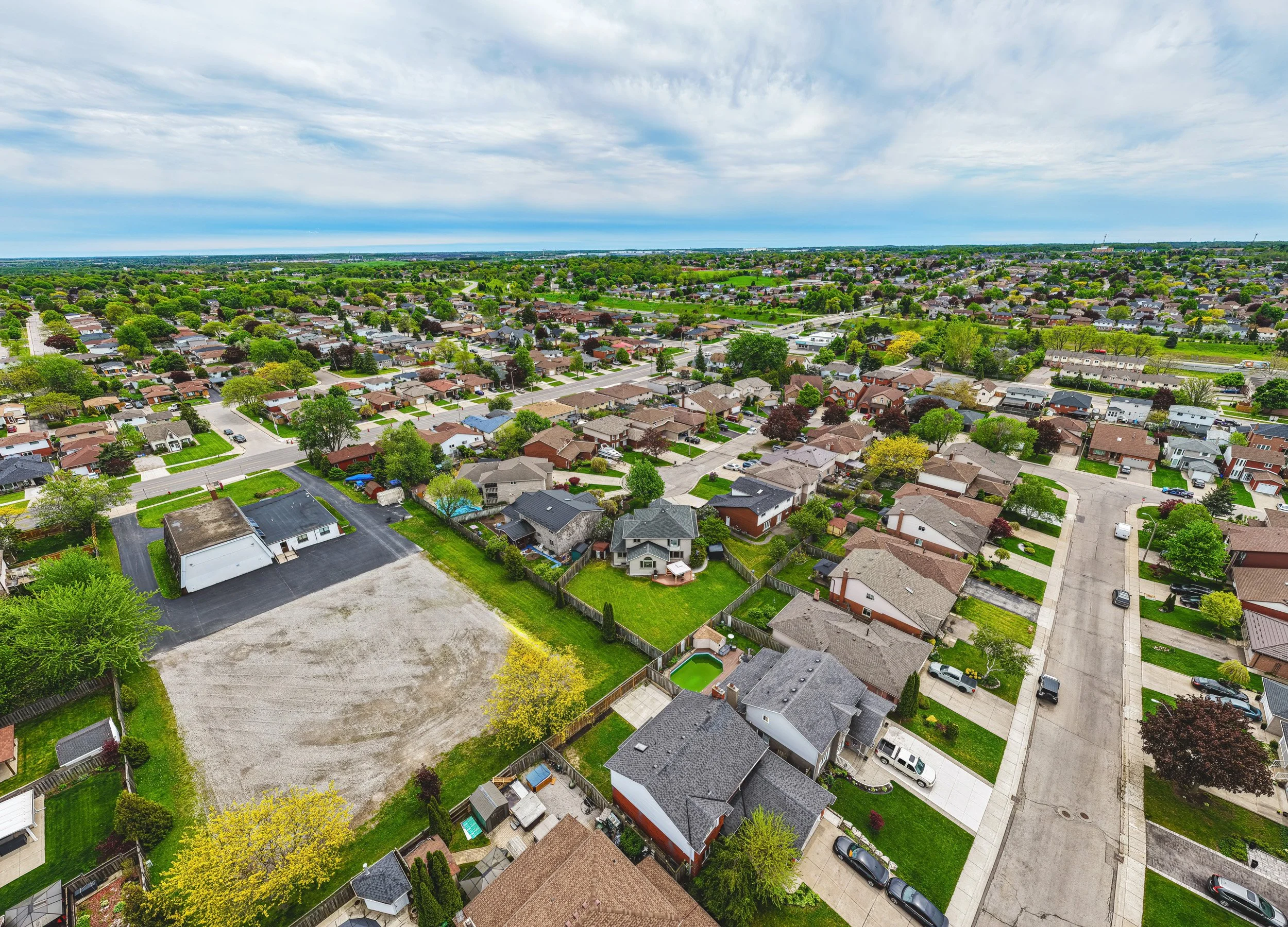 58 - 301 Parkwood Cres, Hamilton.jpg