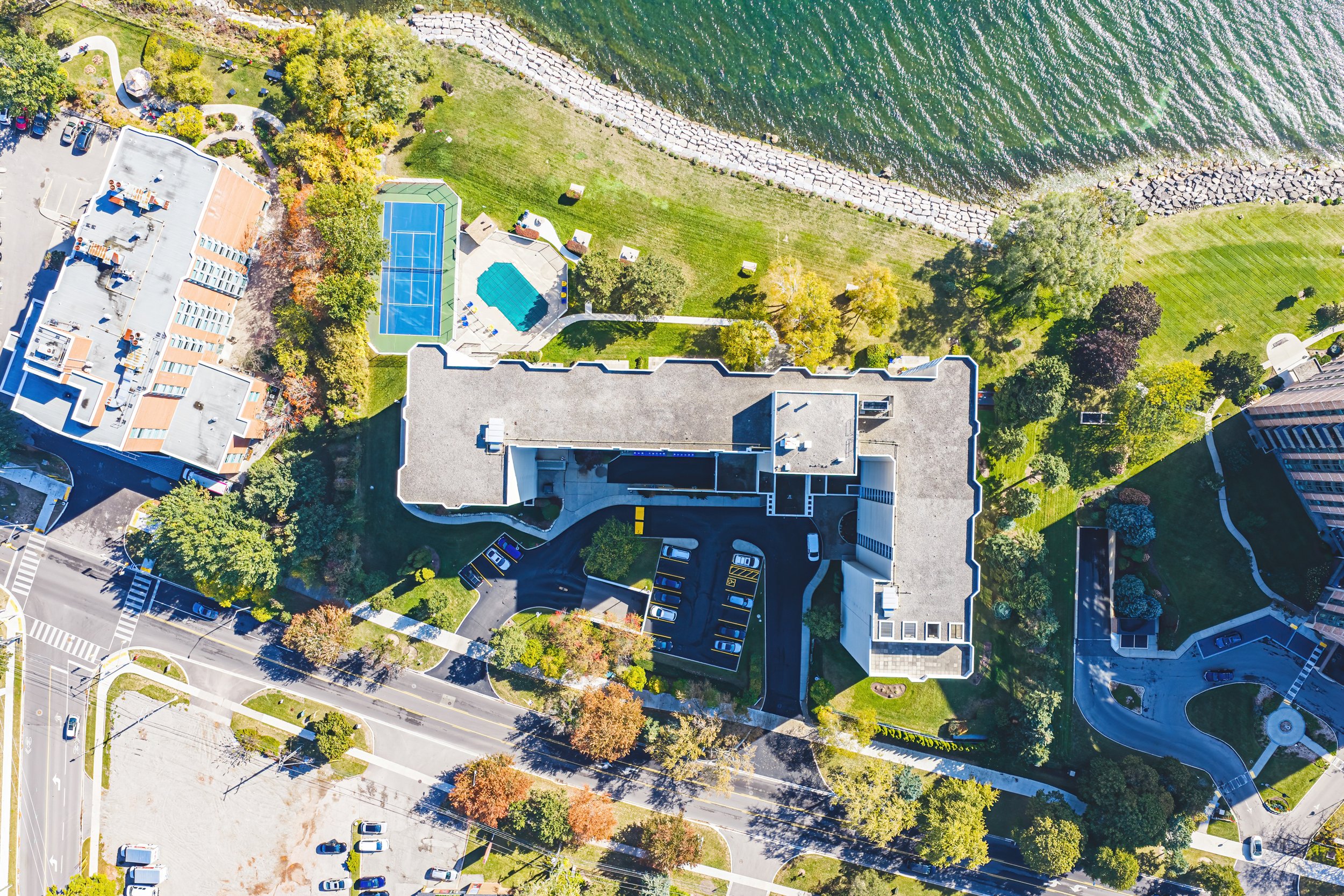 44 - 5280 Lakeshore Rd #912, Burlington.jpg