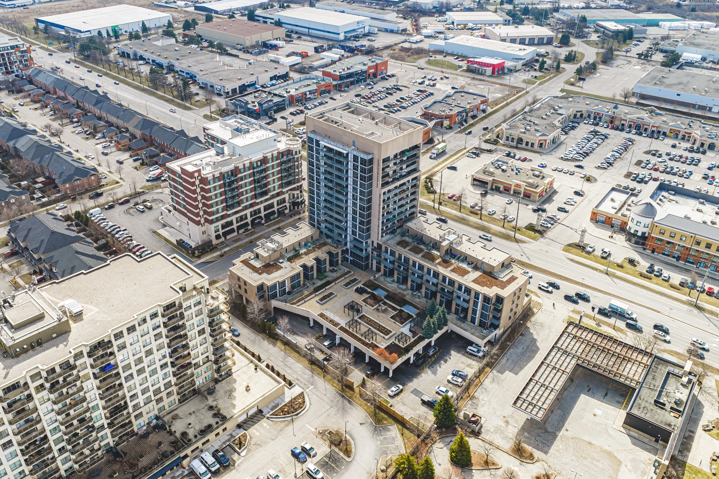 38 - 1940 Ironstone Dr #610, Burlington.jpg