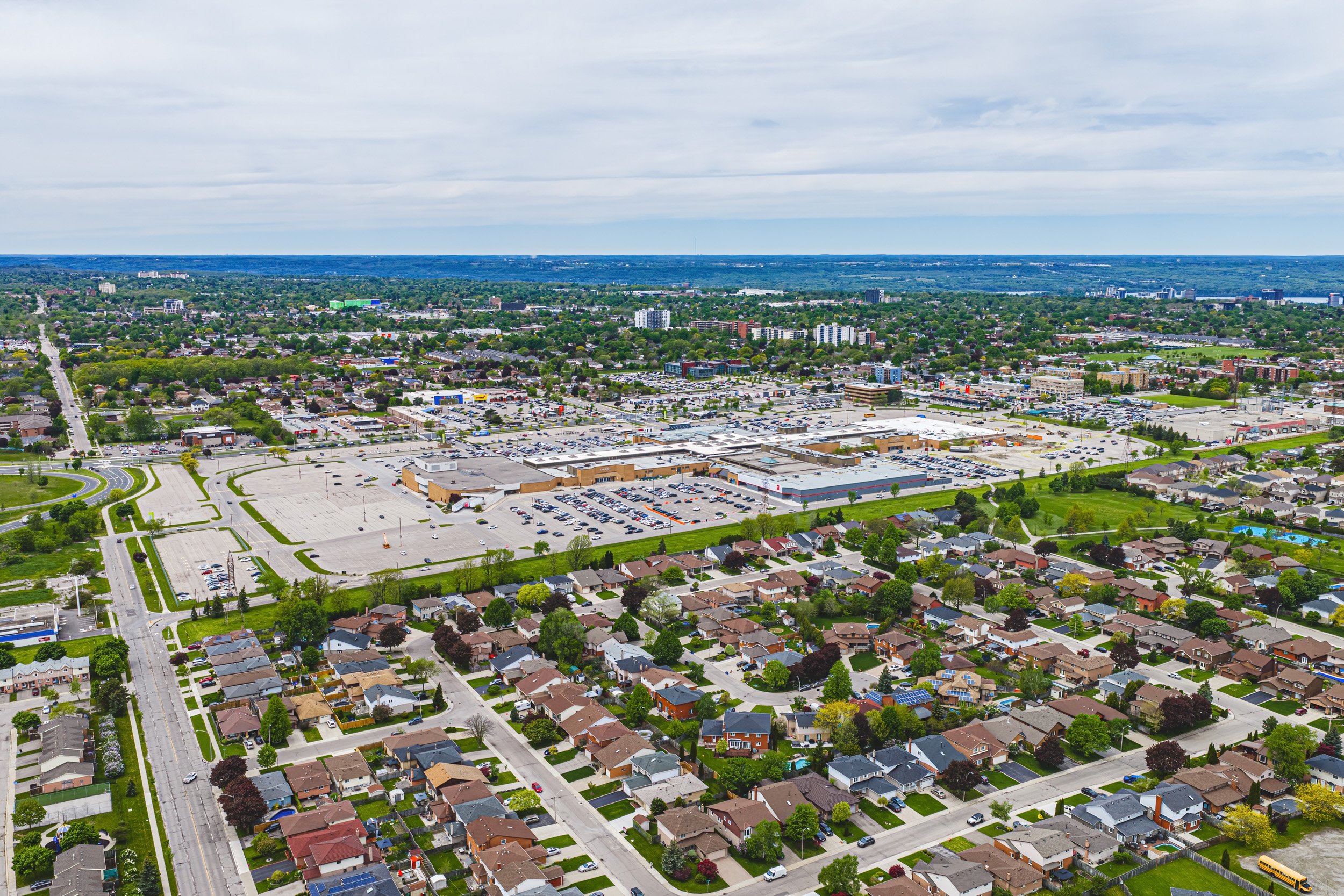 61 - 301 Parkwood Cres, Hamilton.jpg