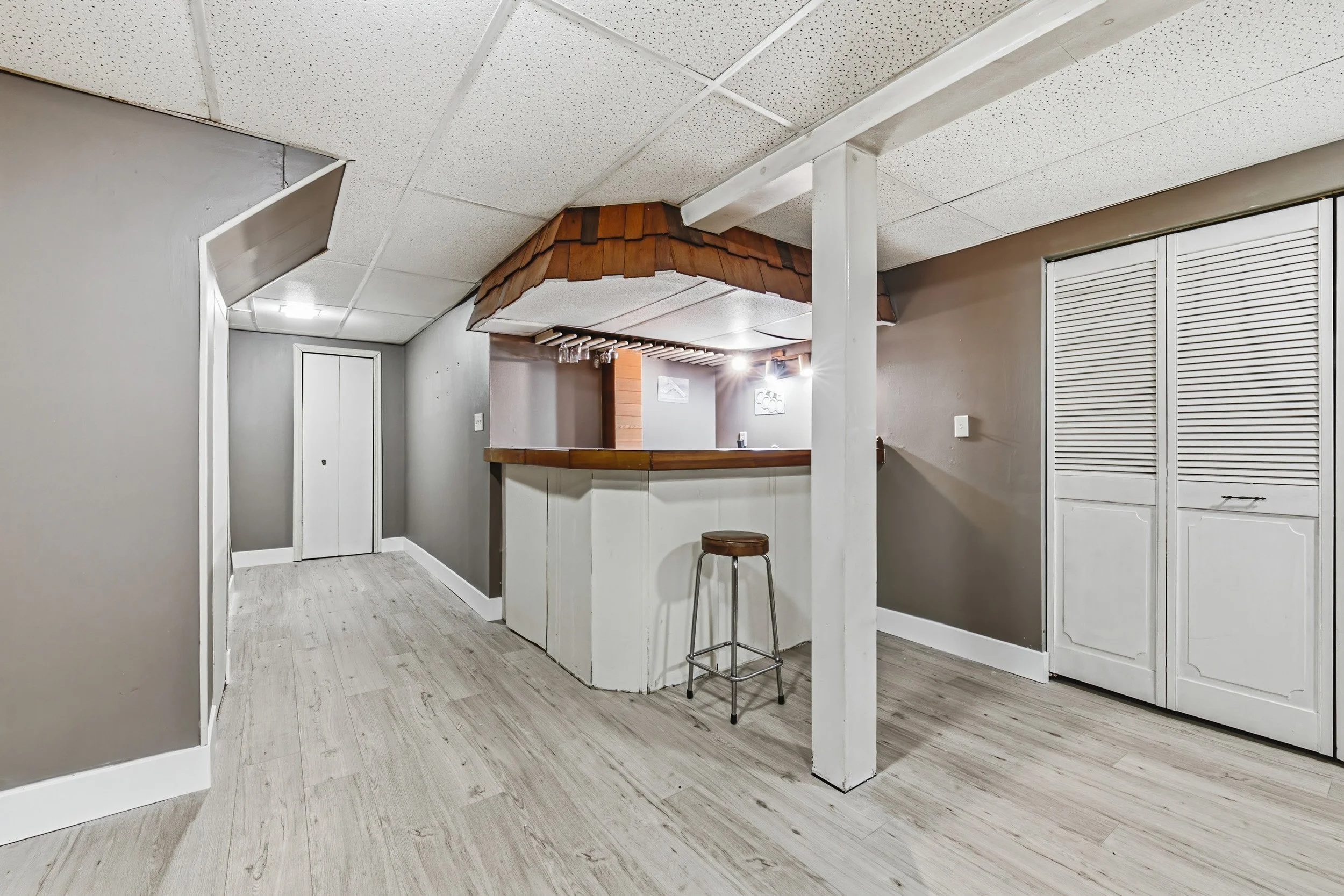 24 - 564 Sheraton Rd #14, Burlington.jpg