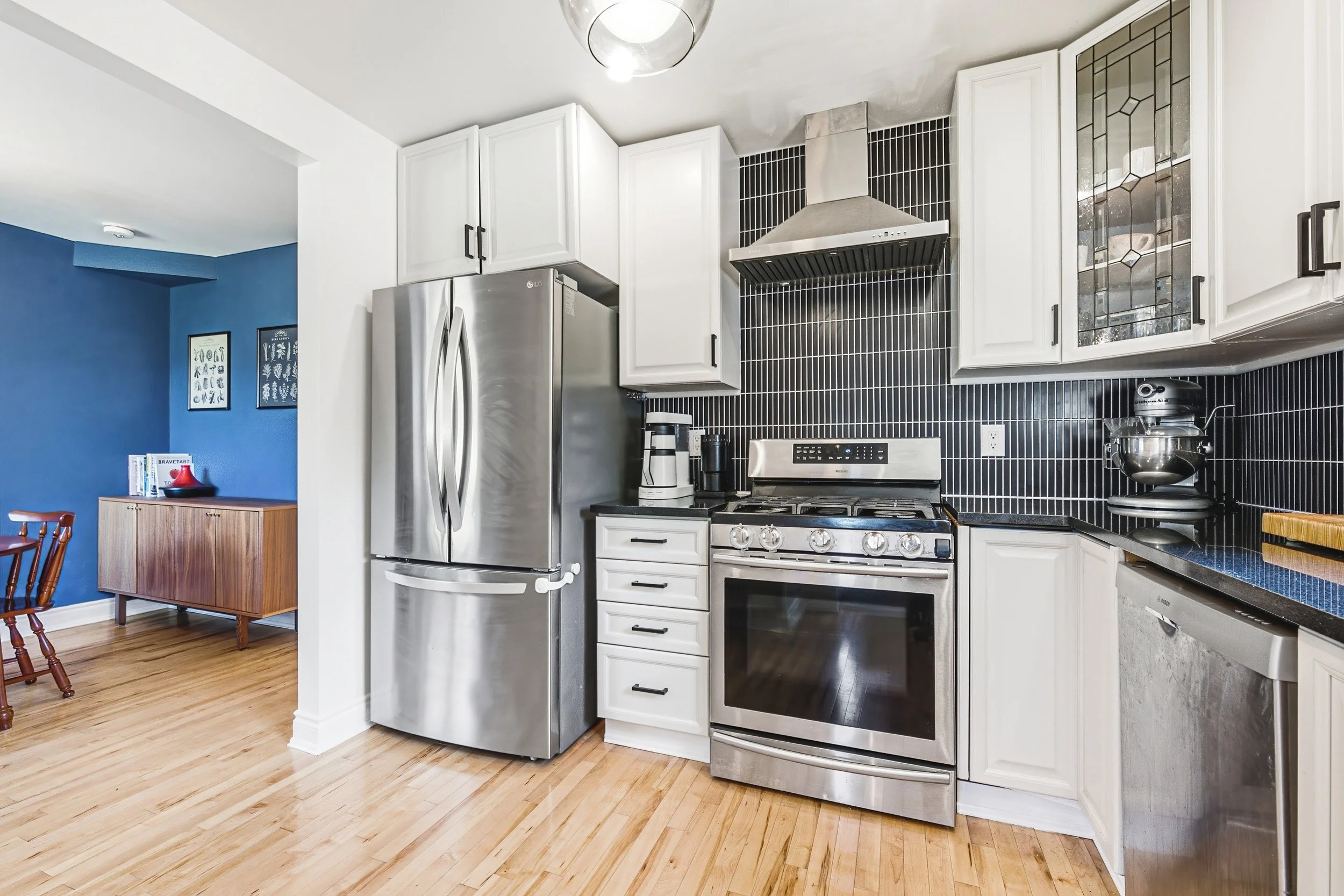 10 - 255 Weir St N, Hamilton.jpg