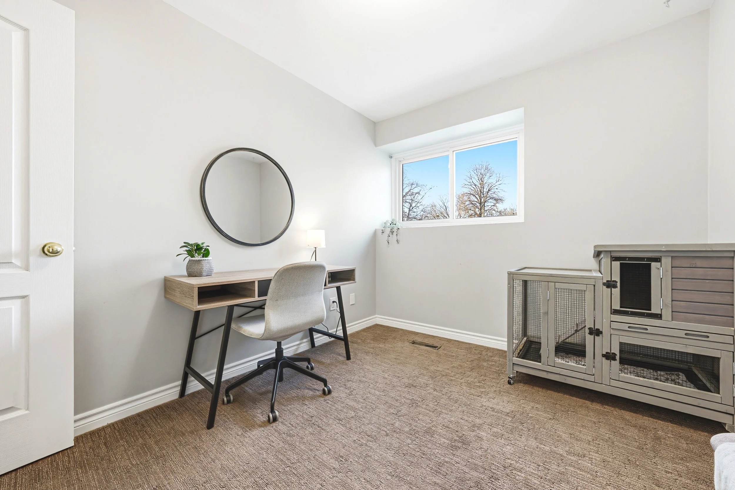 27 - 1584 Newlands Crescent #92, Burlington.jpg