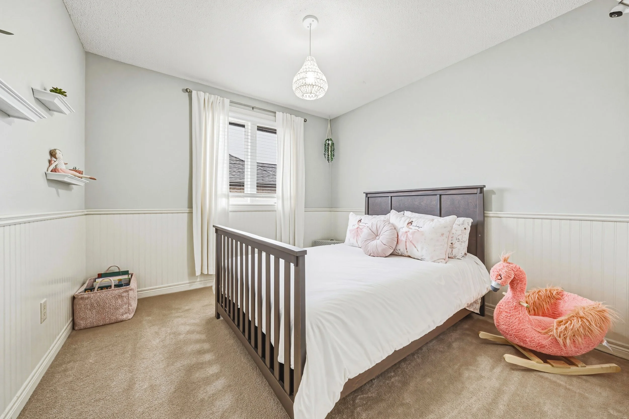 21 - 5214 Dryden Ave, Burlington.jpg