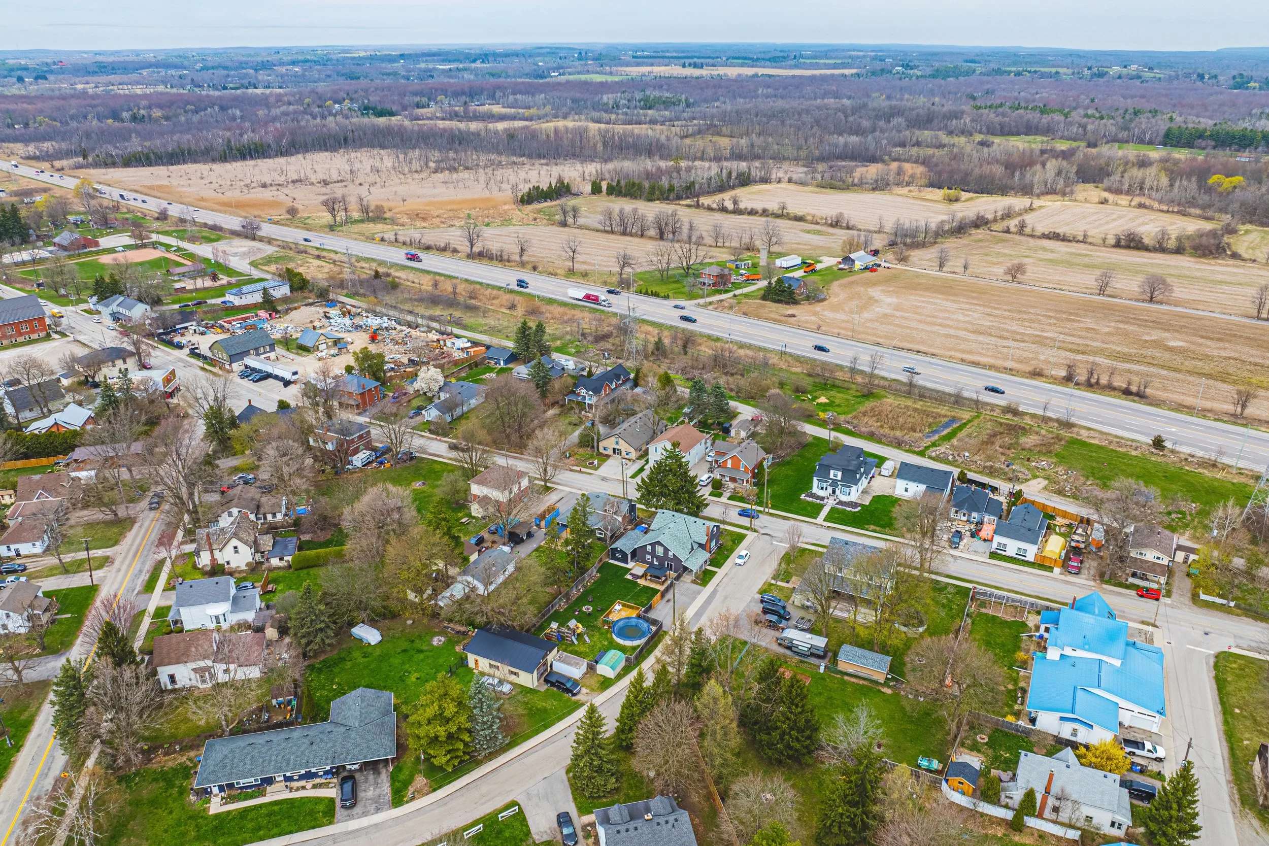 44 - 110 Freelton Rd, Freelton.jpg