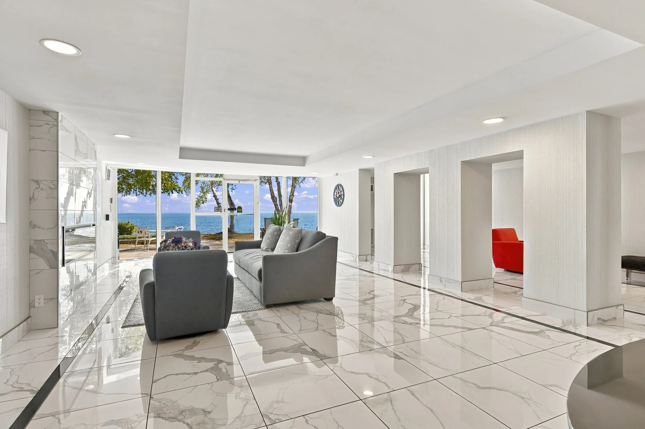 30 - 5280 Lakeshore Rd #912, Burlington.jpg