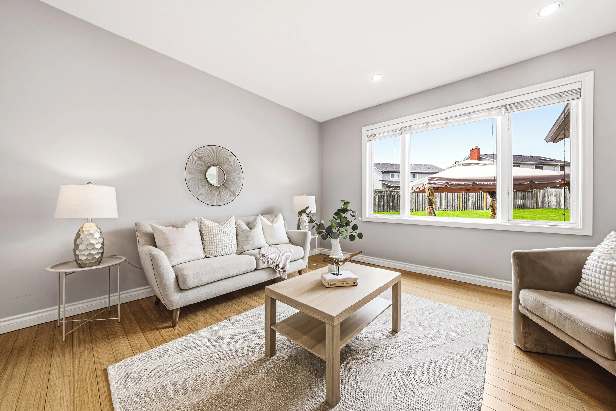 21 - 301 Parkwood Cres, Hamilton.jpg