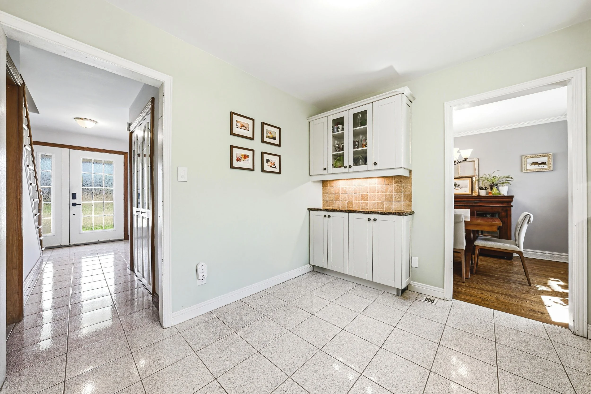 15 - 668 Chestnut Pl, Burlington.jpg