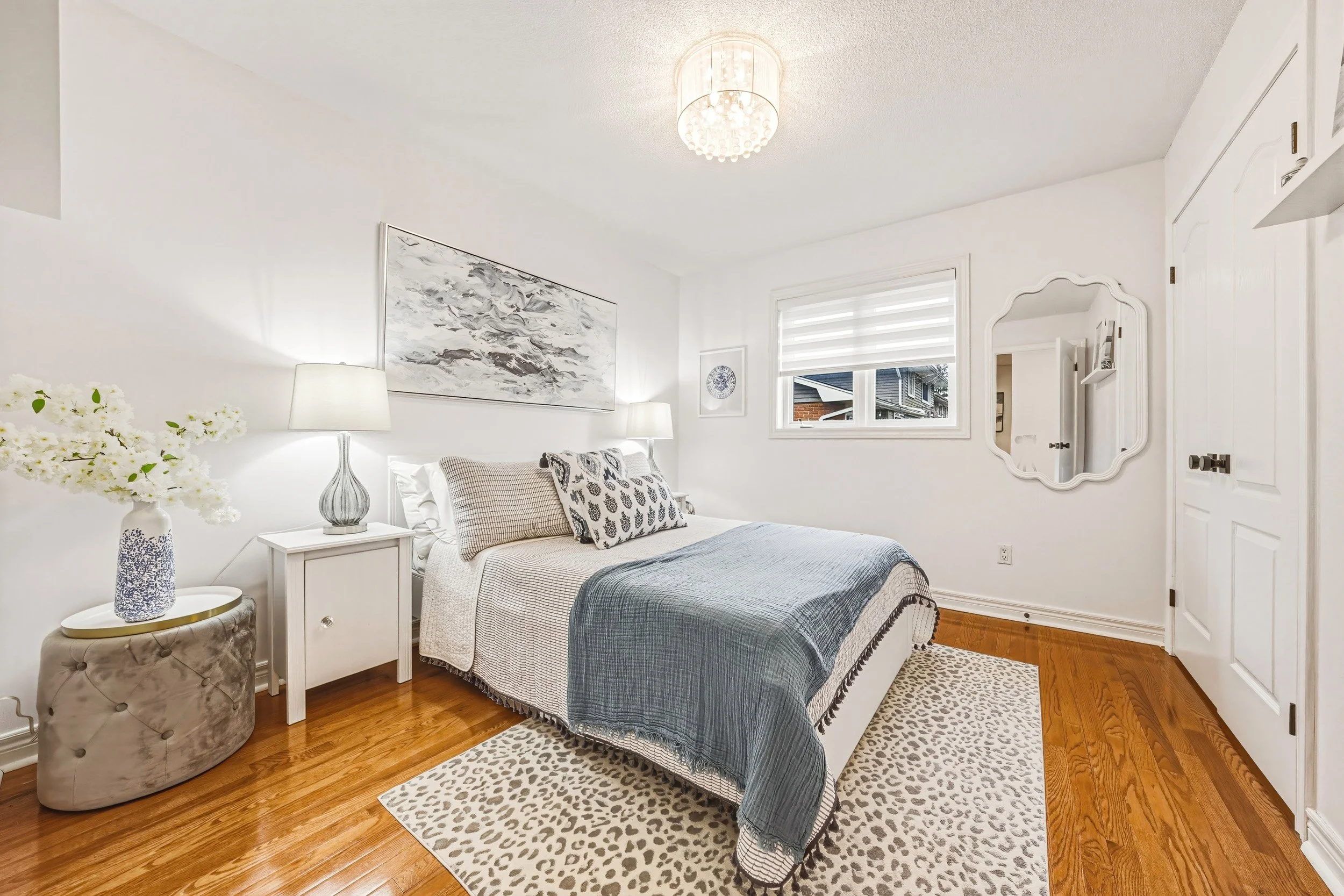 29 - 980 Glen View Ave, Burlington.jpg