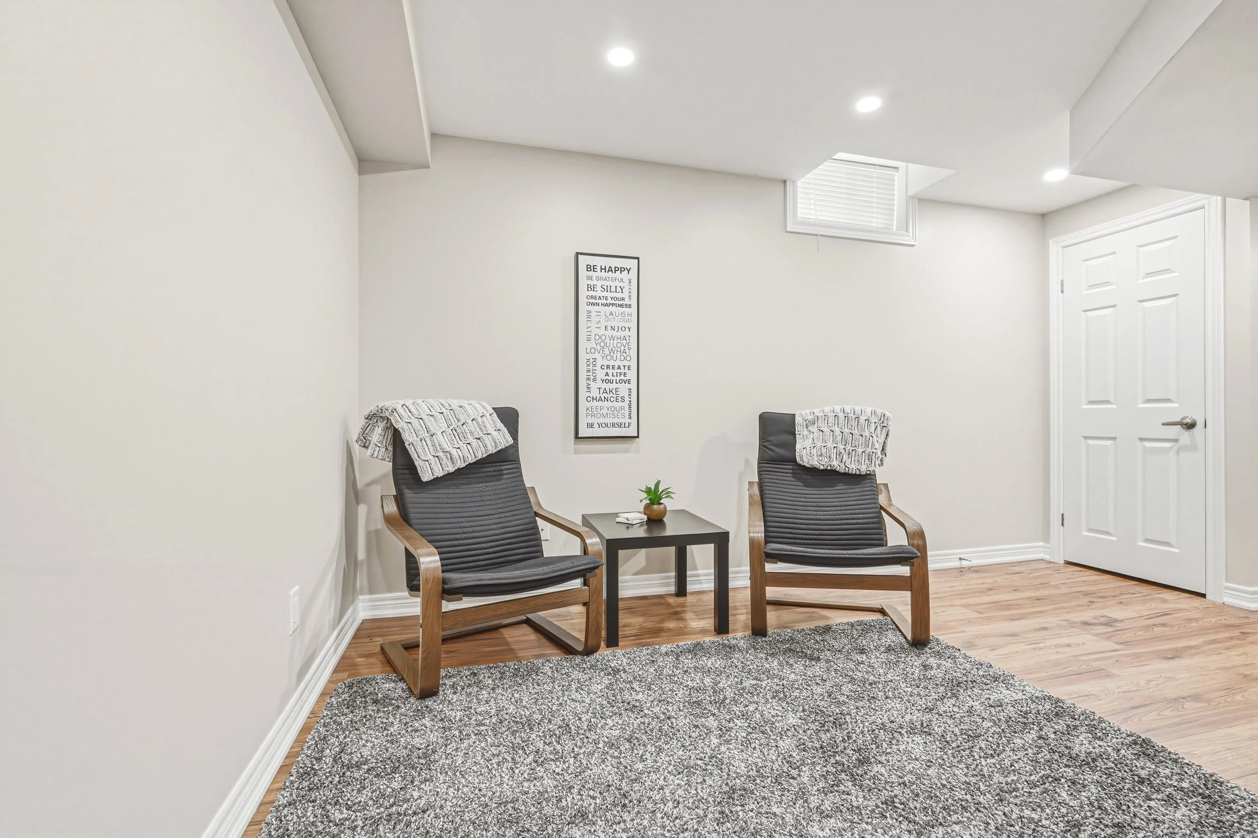 35 - 4165 Upper Middle #8, Burlington.jpg