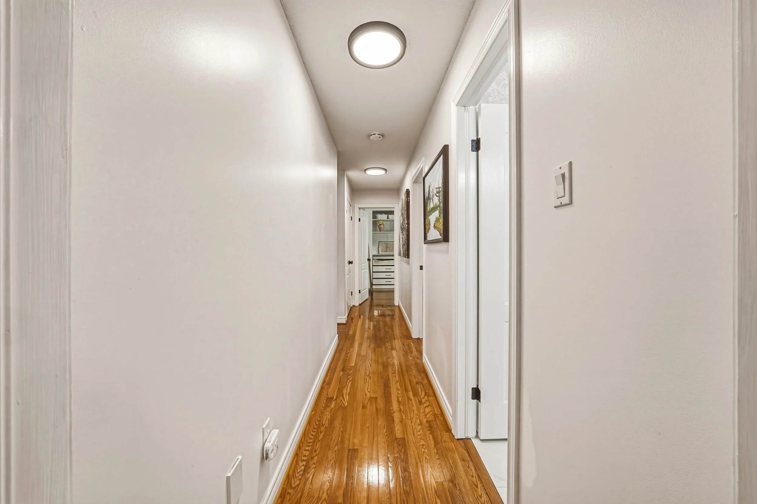 23 - 980 Glen View Ave, Burlington.jpg