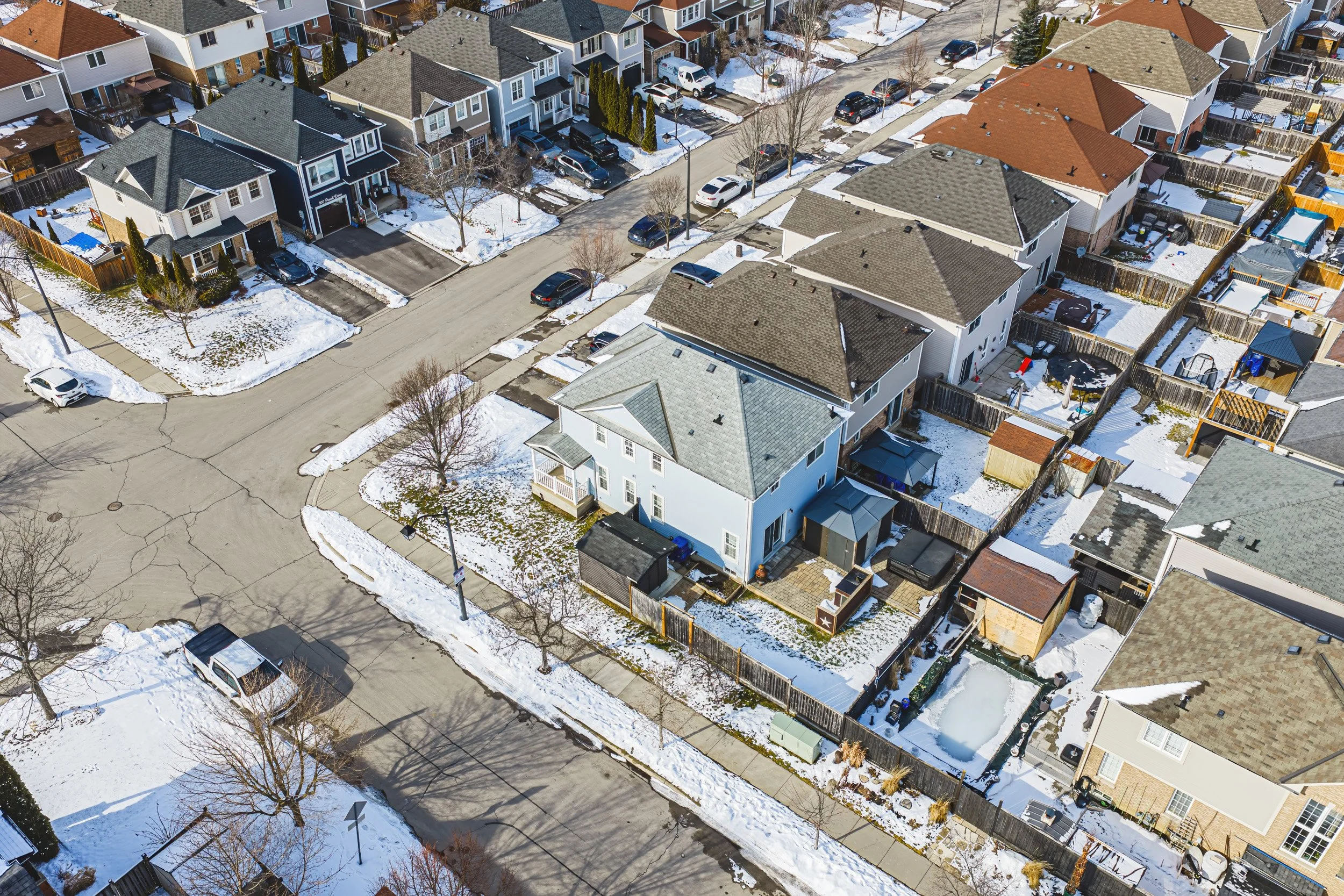 33 - 103 Powell Dr, Binbrook.jpg