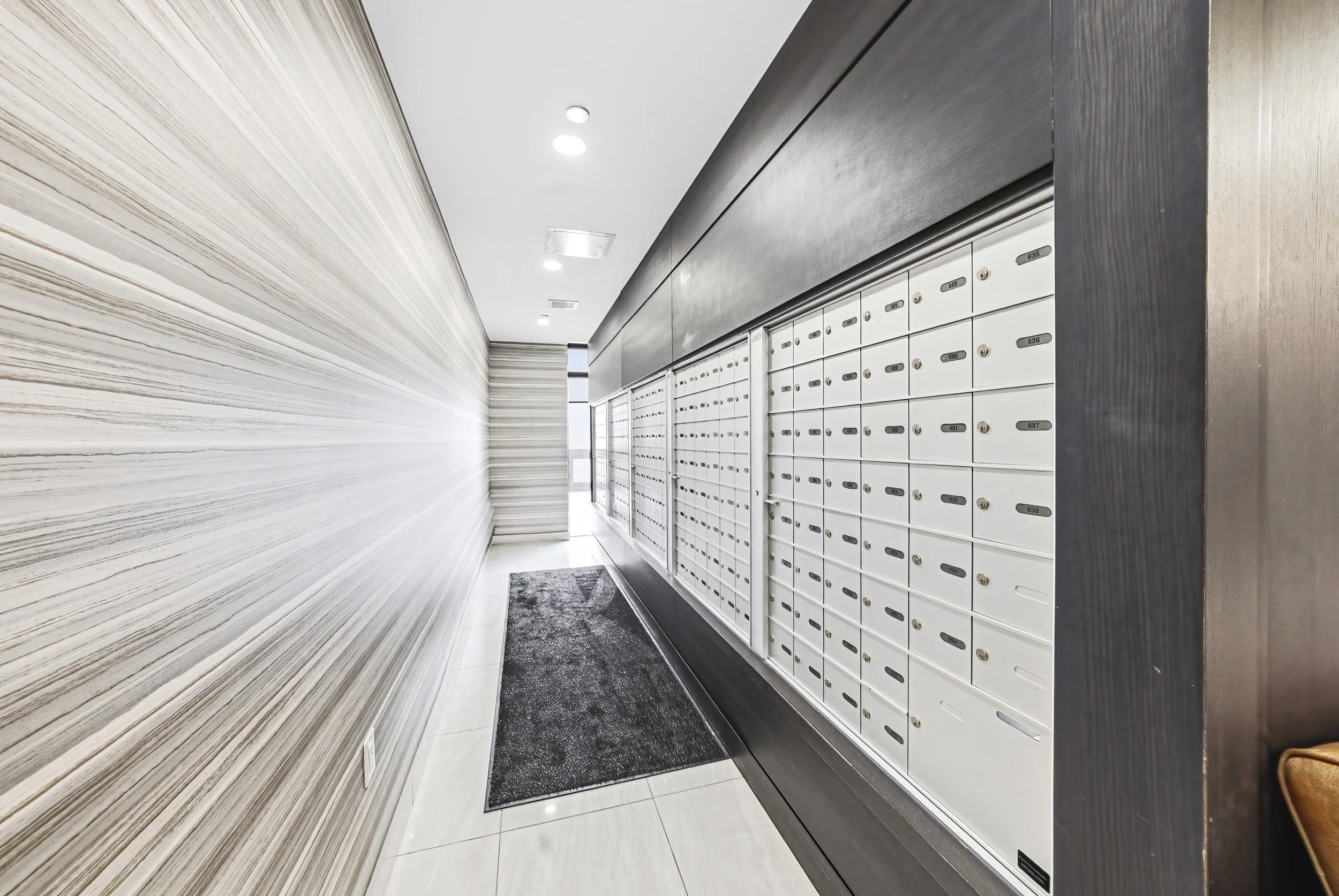 28 - 125 Shoreview Pl #134, Stoney Creek.jpg