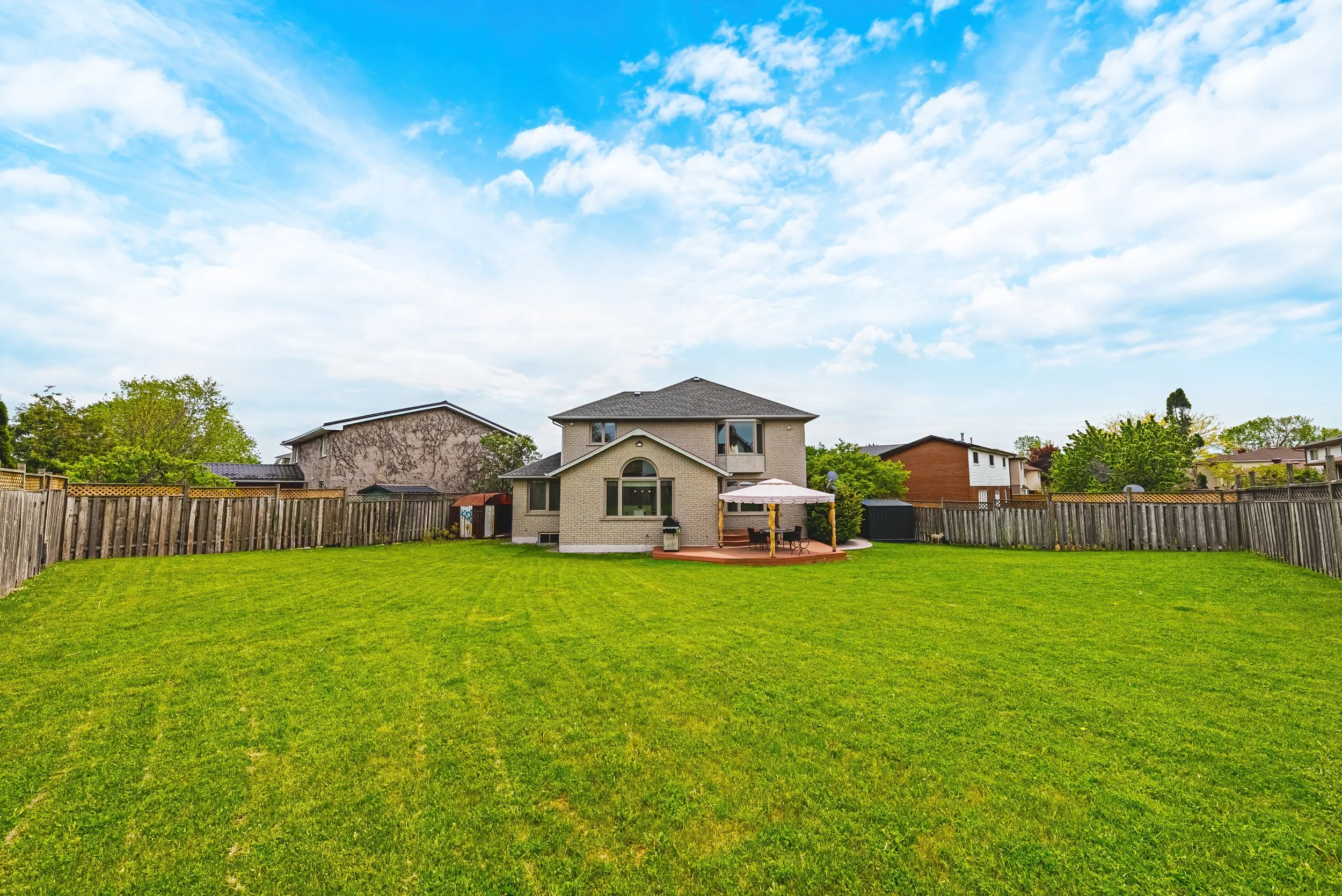 48 - 301 Parkwood Cres, Hamilton.jpg