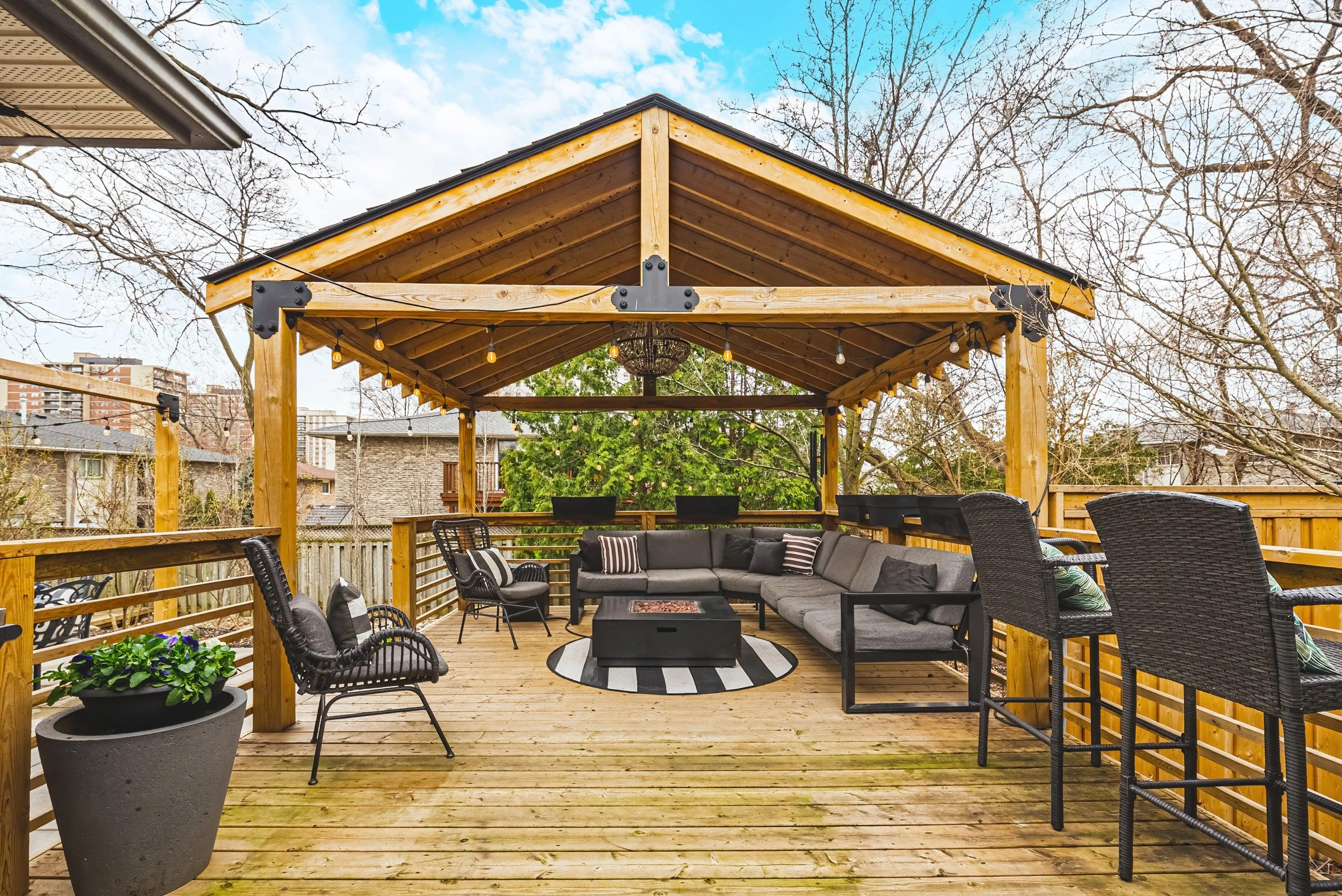 47 - 980 Glen View Ave, Burlington.jpg