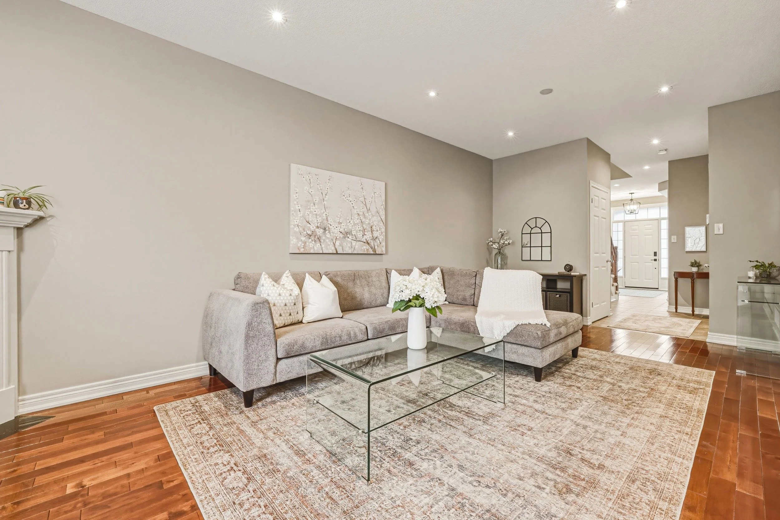 12 - 5214 Dryden Ave, Burlington.jpg