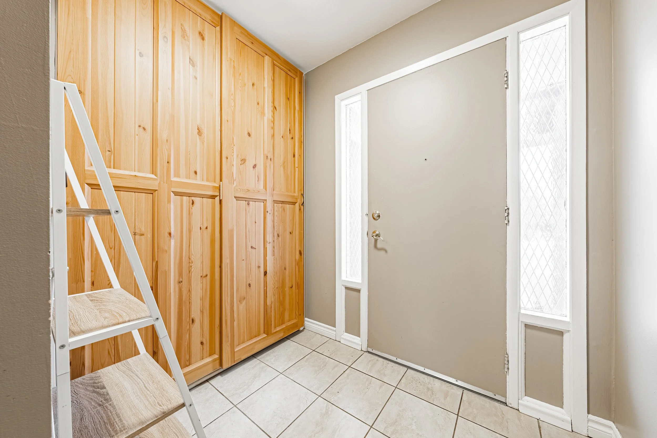 5 - 1584 Newlands Crescent #92, Burlington.jpg