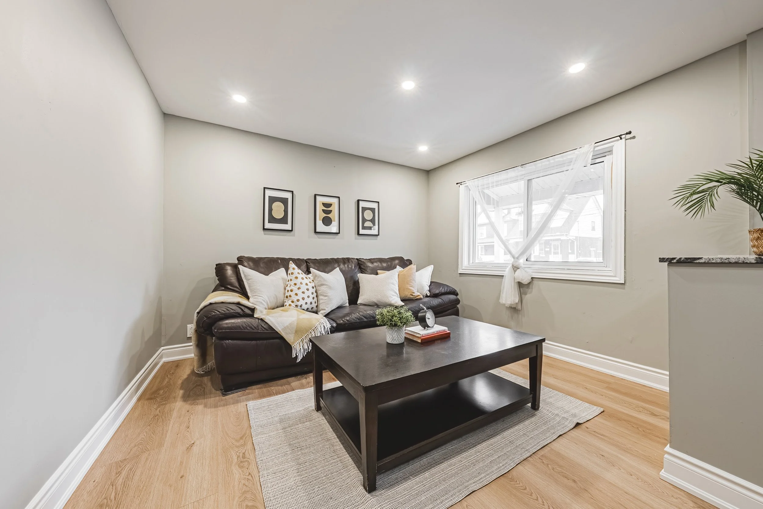 6 - 24 Rowanwood St, Hamilton.jpg