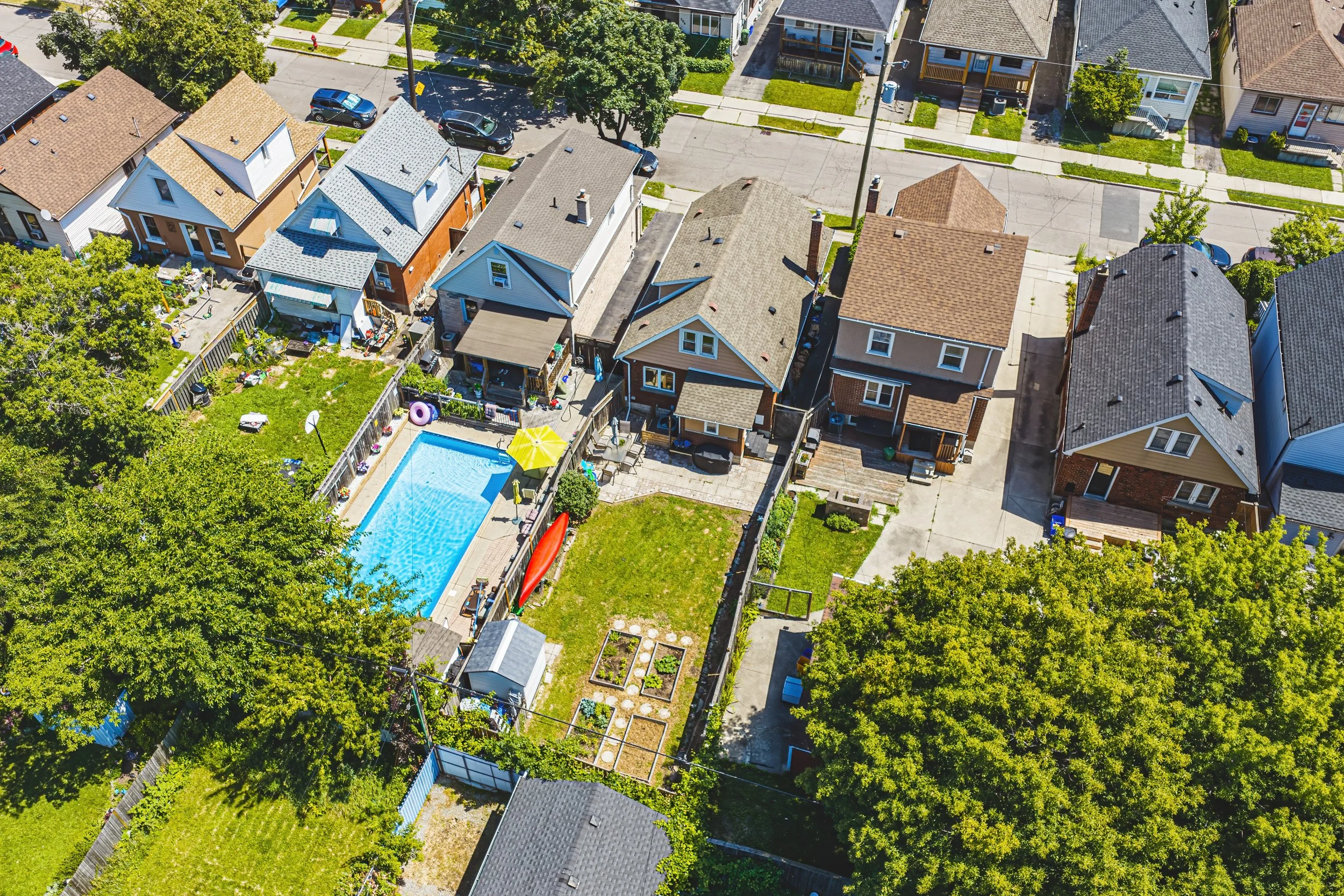 31 - 255 Weir St N, Hamilton.jpg