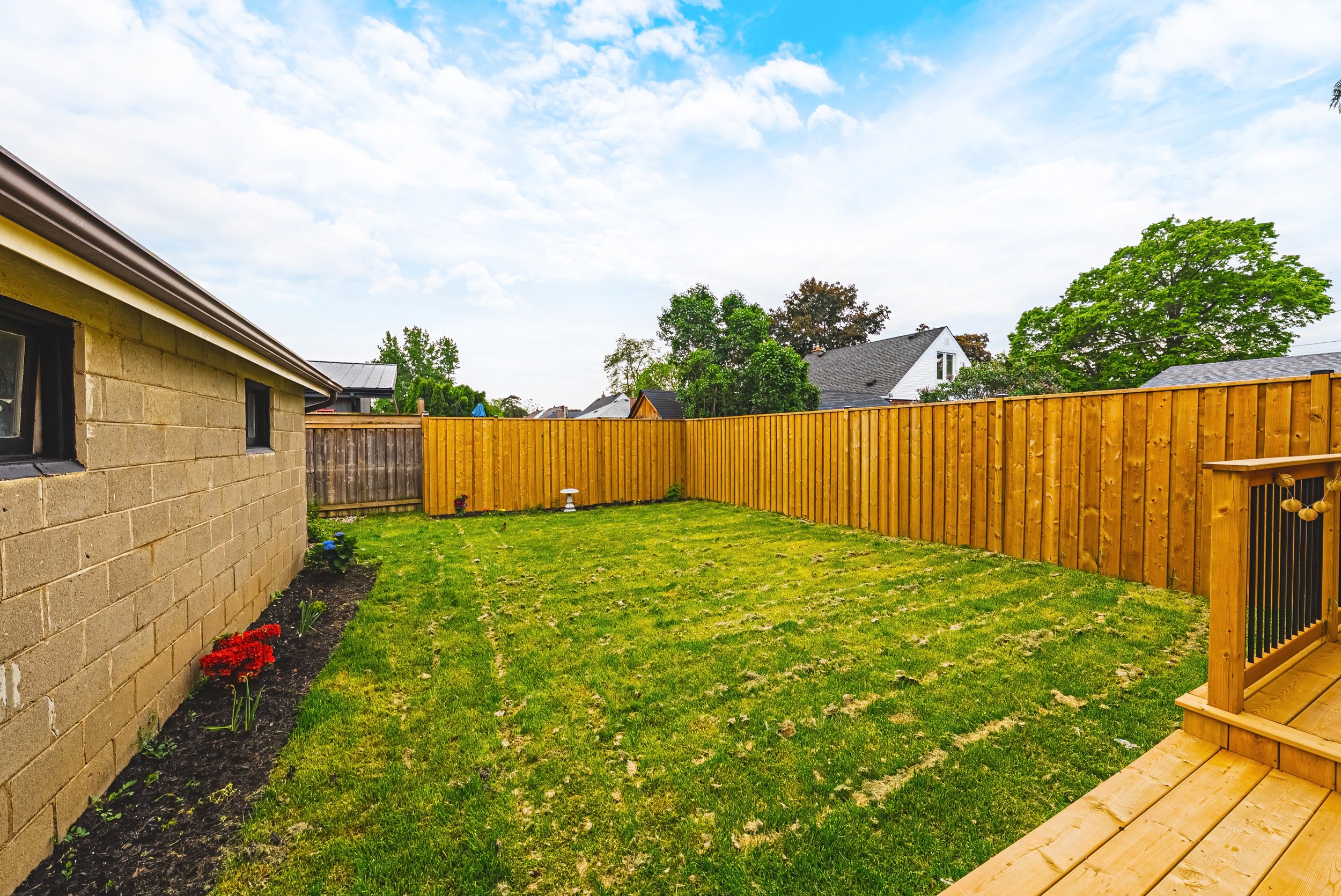 29 - 280 Montrose Ave, Hamilton.jpg