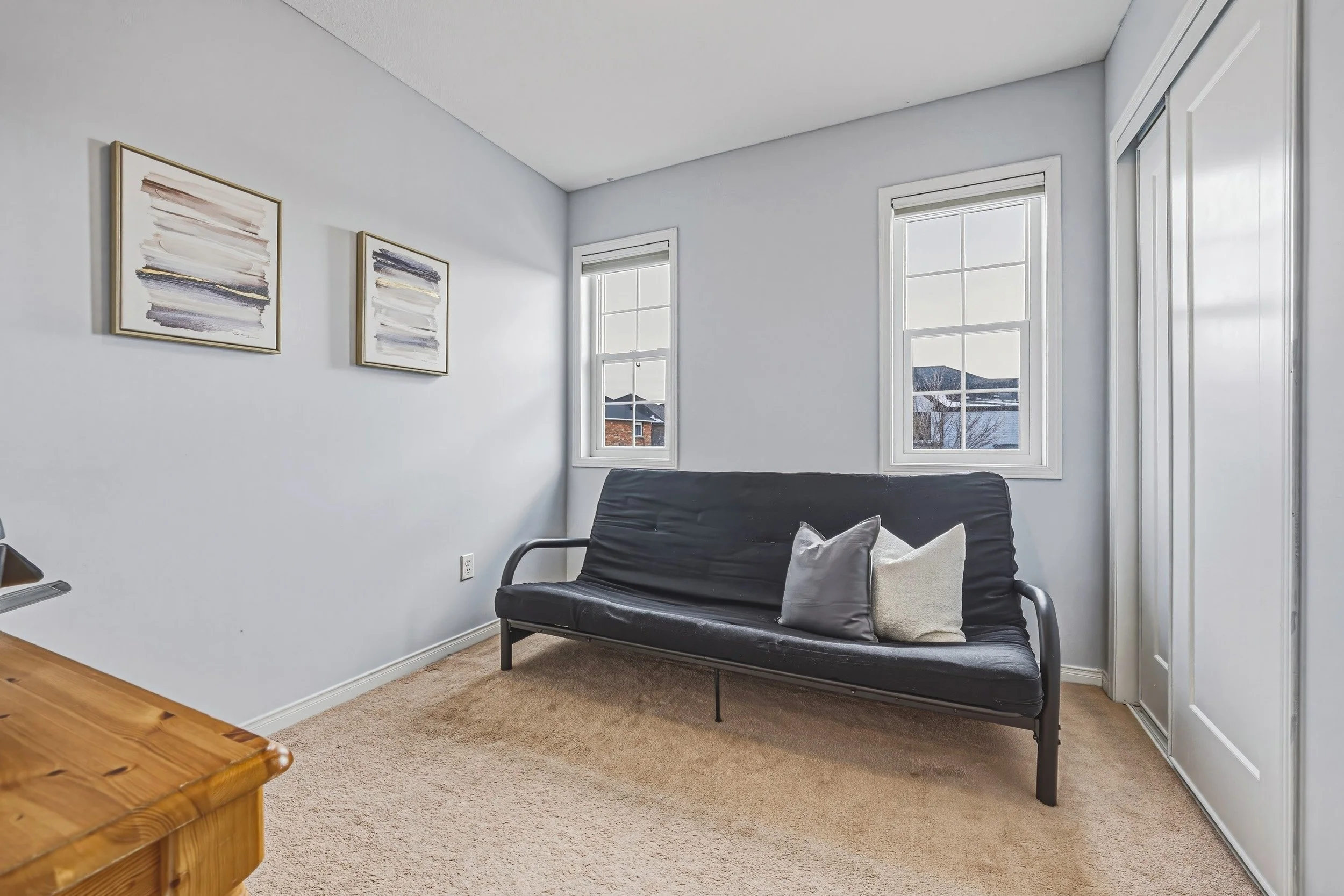 32 - 103 Powell Dr, Binbrook.jpg