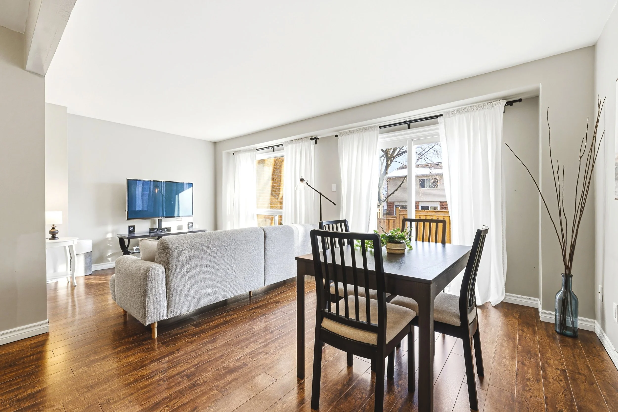 12 - 1584 Newlands Crescent #92, Burlington.jpg