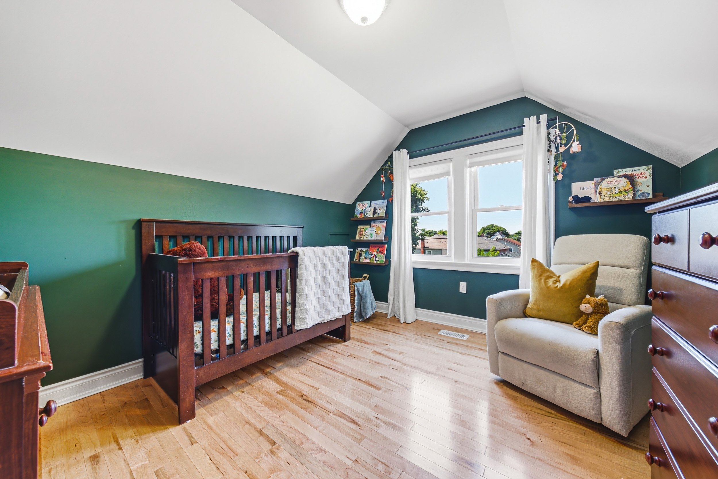 25 - 255 Weir St N, Hamilton.jpg