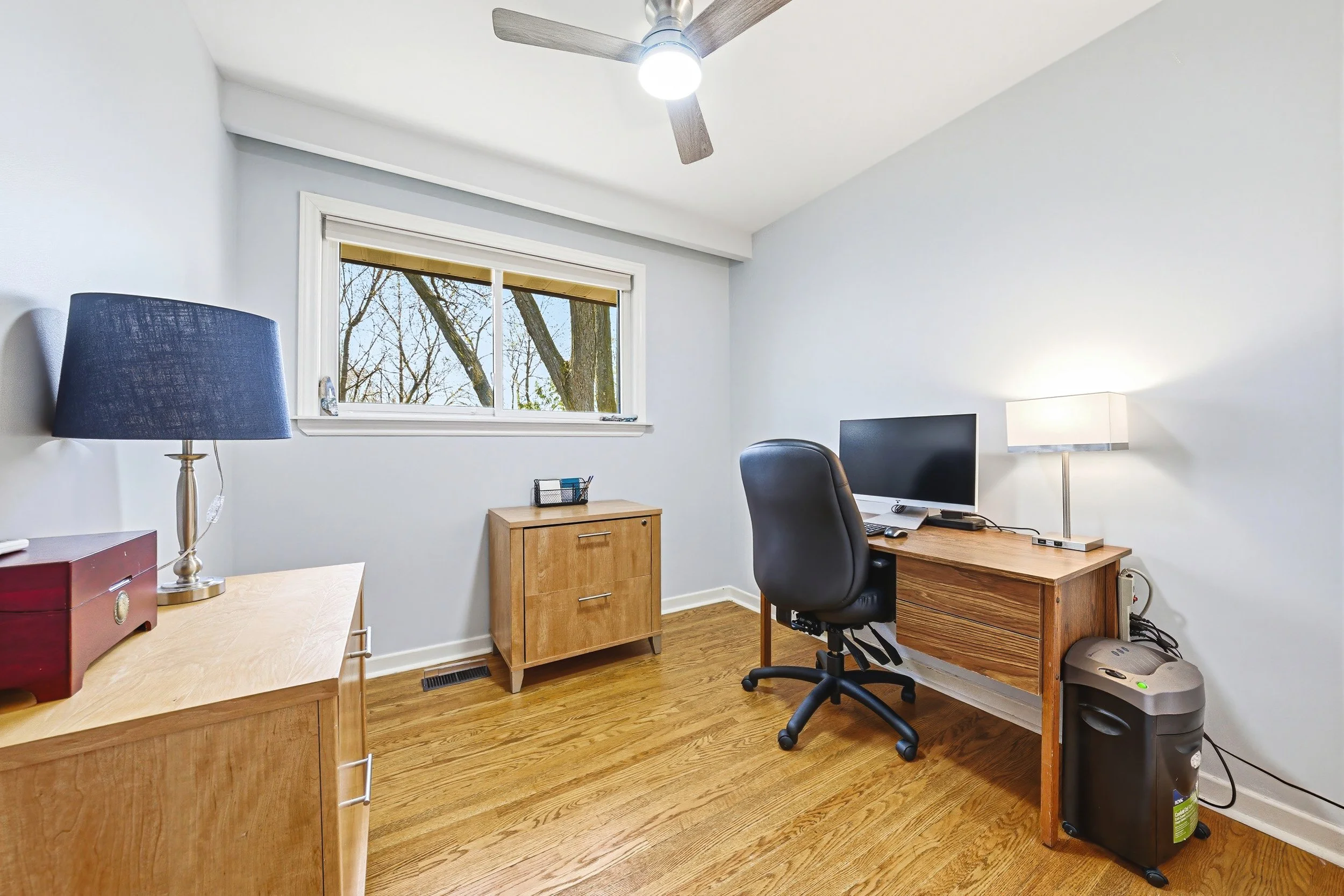 24 - 668 Chestnut Pl, Burlington.jpg