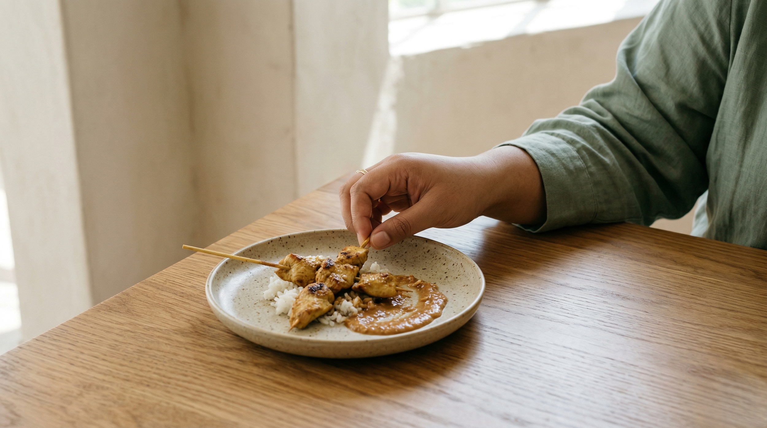 How Mounjaro Helps Stop Constant Food Cravings and Food Noise