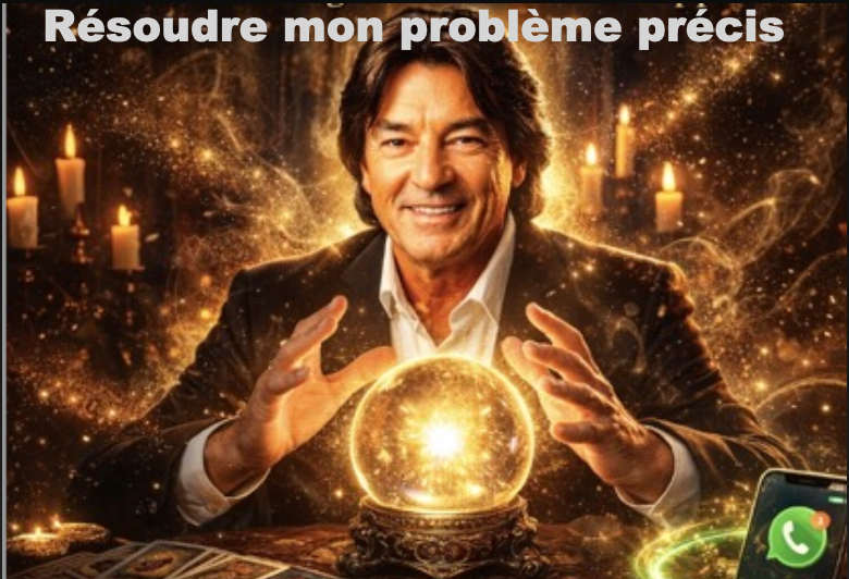 Un homme souriant, vêtu d'un costume noir, semblant faire une séance de voyance, avec un fond d'étoiles et de bougies, une boule de cristal brillante devant lui, et un téléphone portable affichant une notification sur WhatsApp.