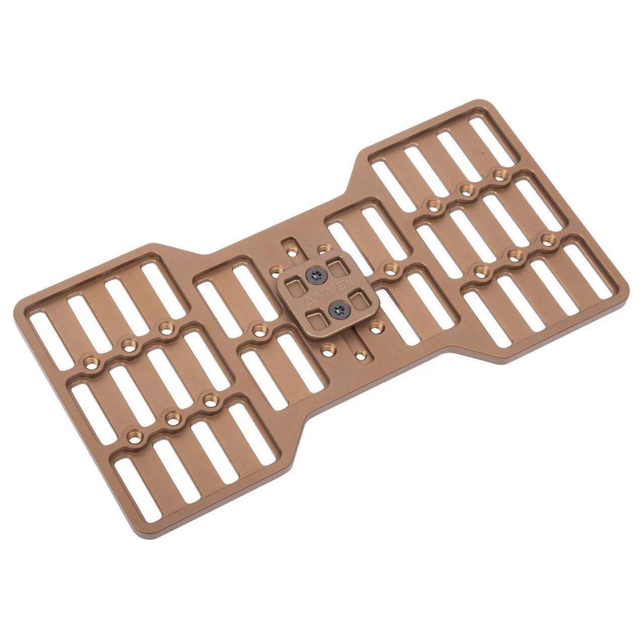 TRIPOD_TABLE_TAN_BOTTOM_2000px__89145.jpg
