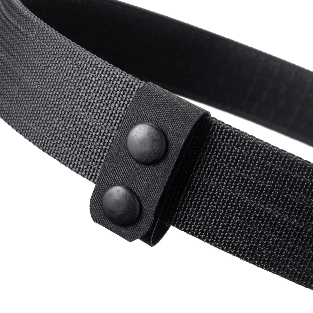 keepers_0005_on-belt-black.webp