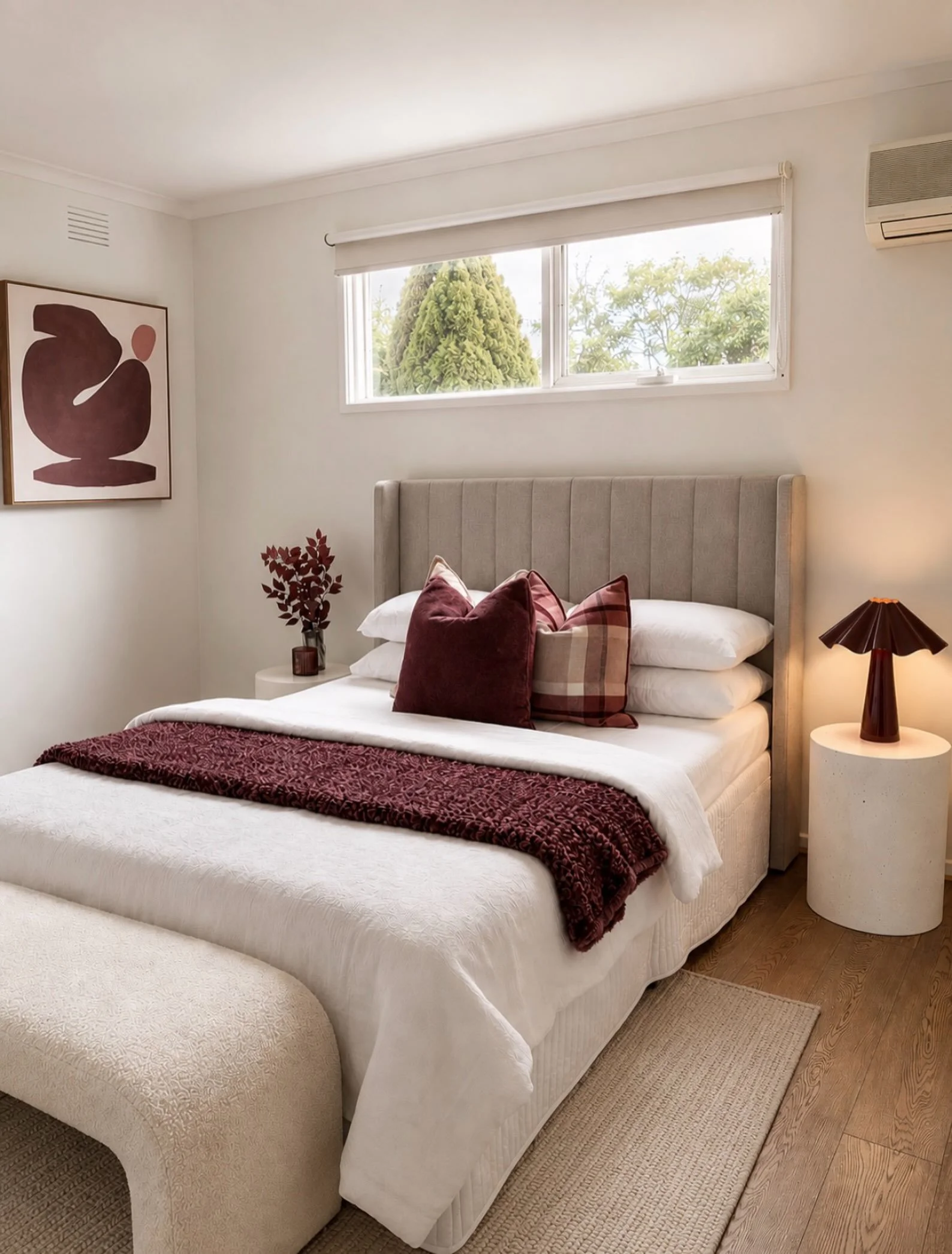 Bedrooms that make you want to stay a bit longer 😌

Styled by @novahomestaging 

#interiordesign #propertystyling #propertystaging #interiordecor #melbourneproperty