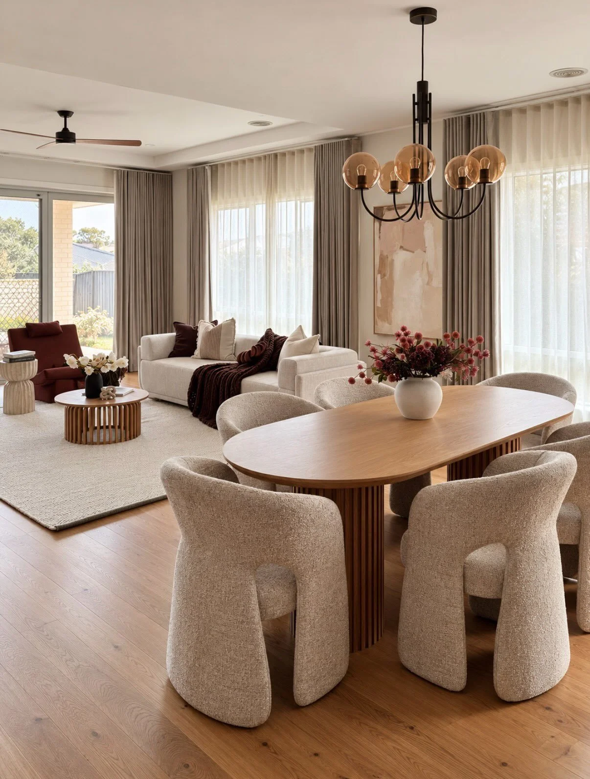 A dining and kitchen space that makes your guests turn their heads and take a second look.

Styled by @novahomestaging 
Selling with @raineandhorne 

#PropertyStylingMelbourne #MelbourneInteriors #propertystagingmelbourne #melbourneproperty #walnut