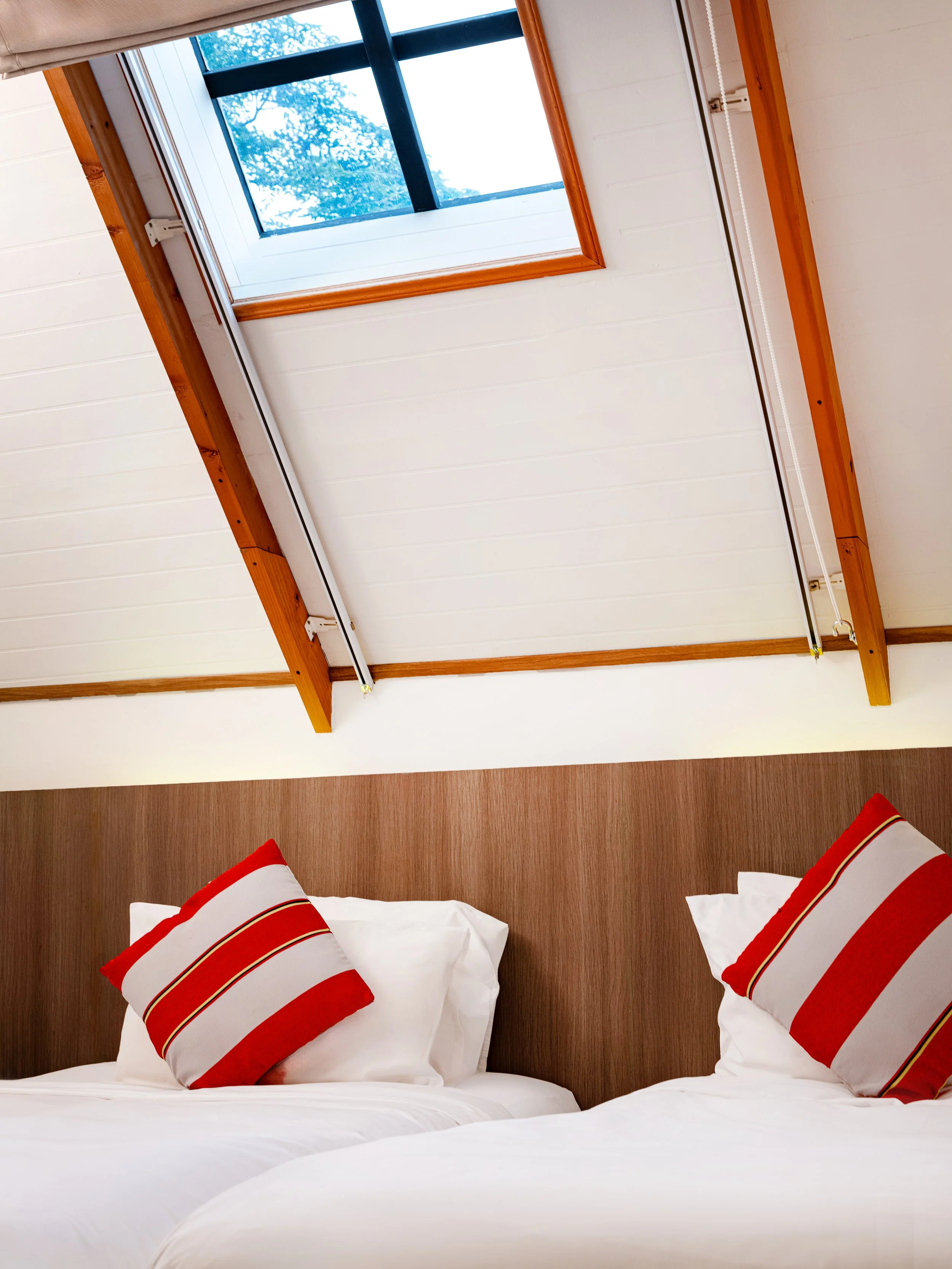 Issara Interior Website Retouched _ 102.jpg