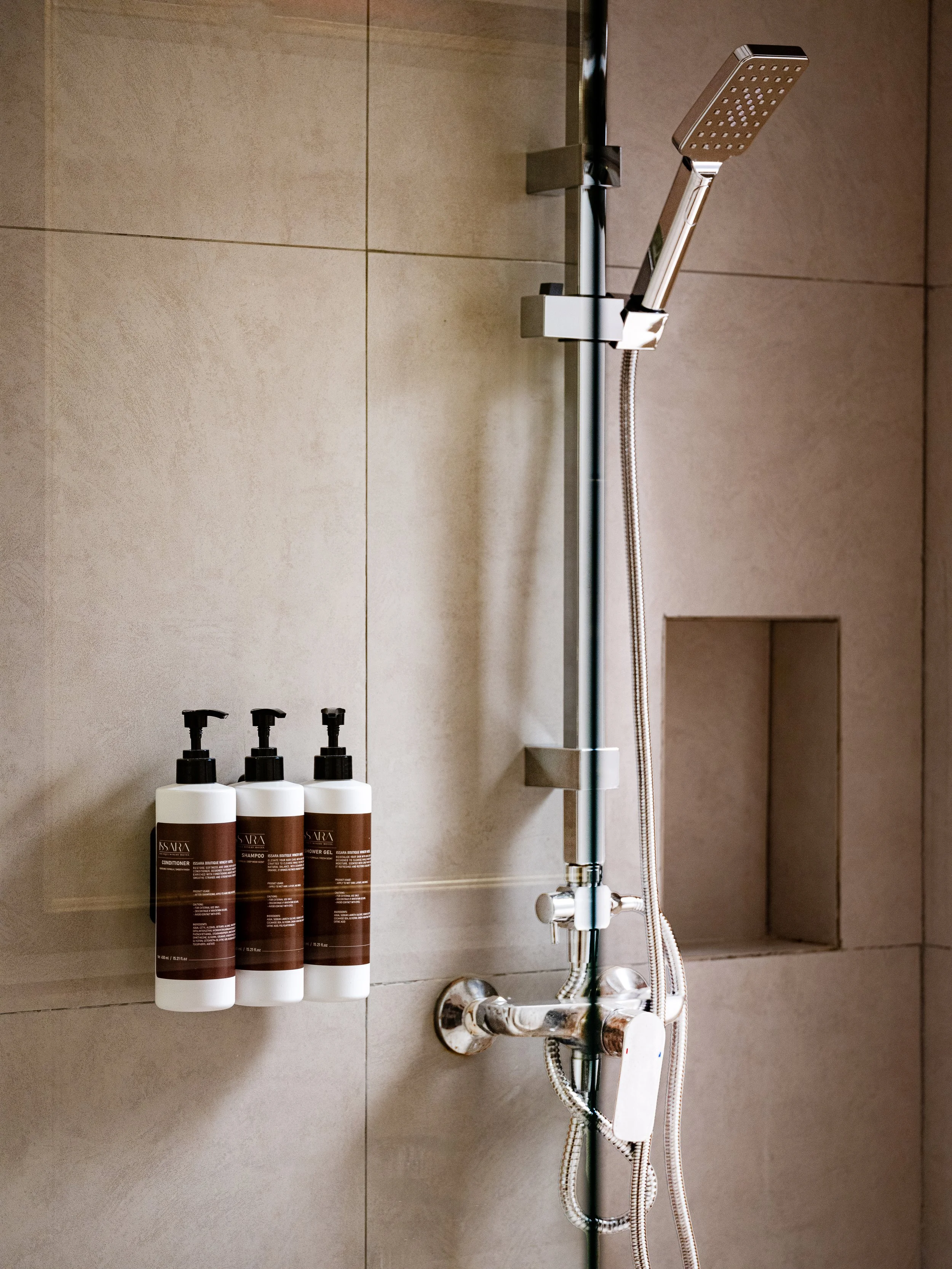 Issara Interior Website Retouched _ 218.jpg