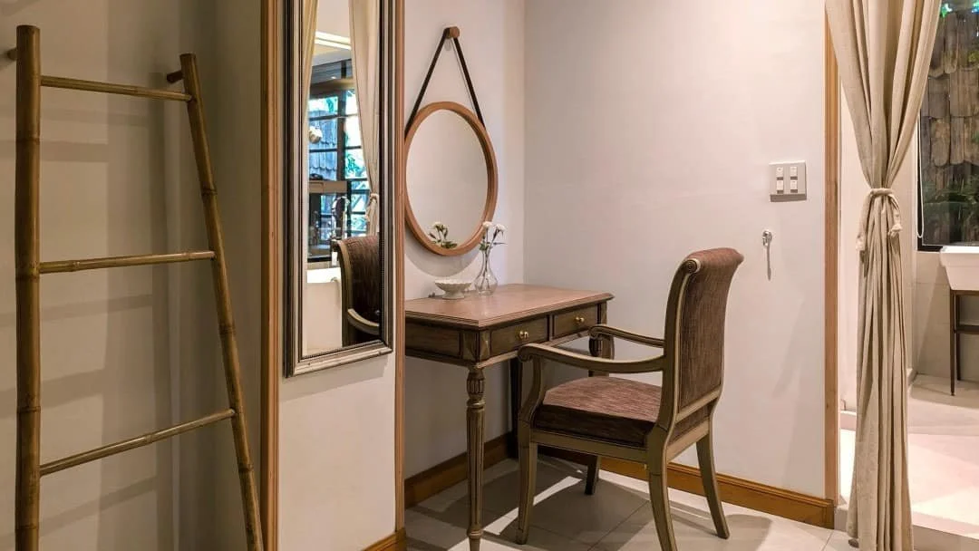 mountain bath suite.jpg