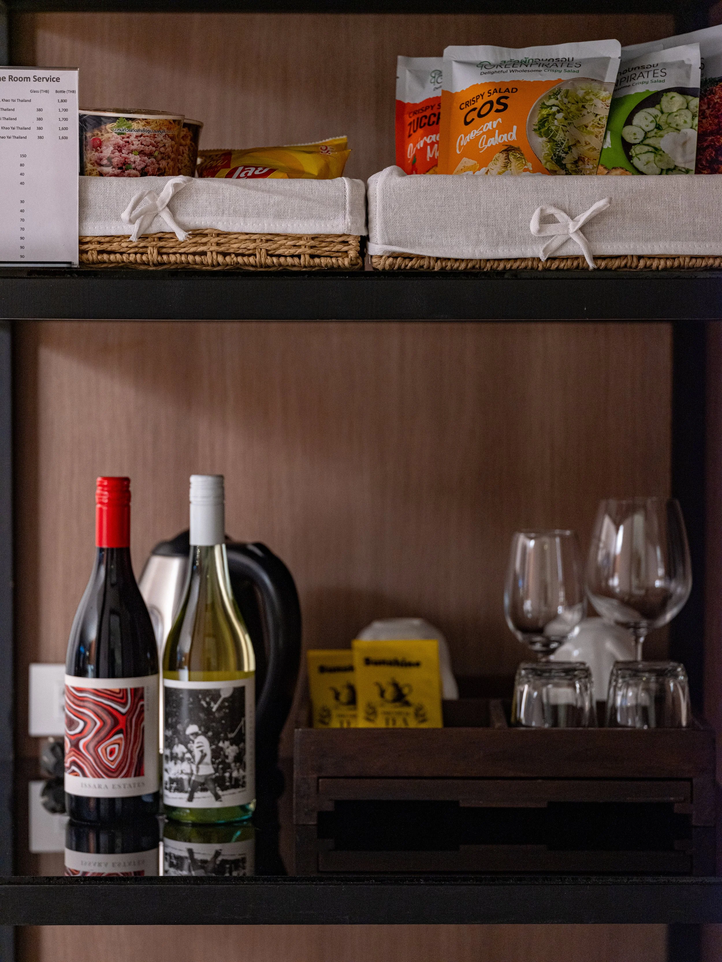 Issara Interior Website Retouched _ 219.jpg