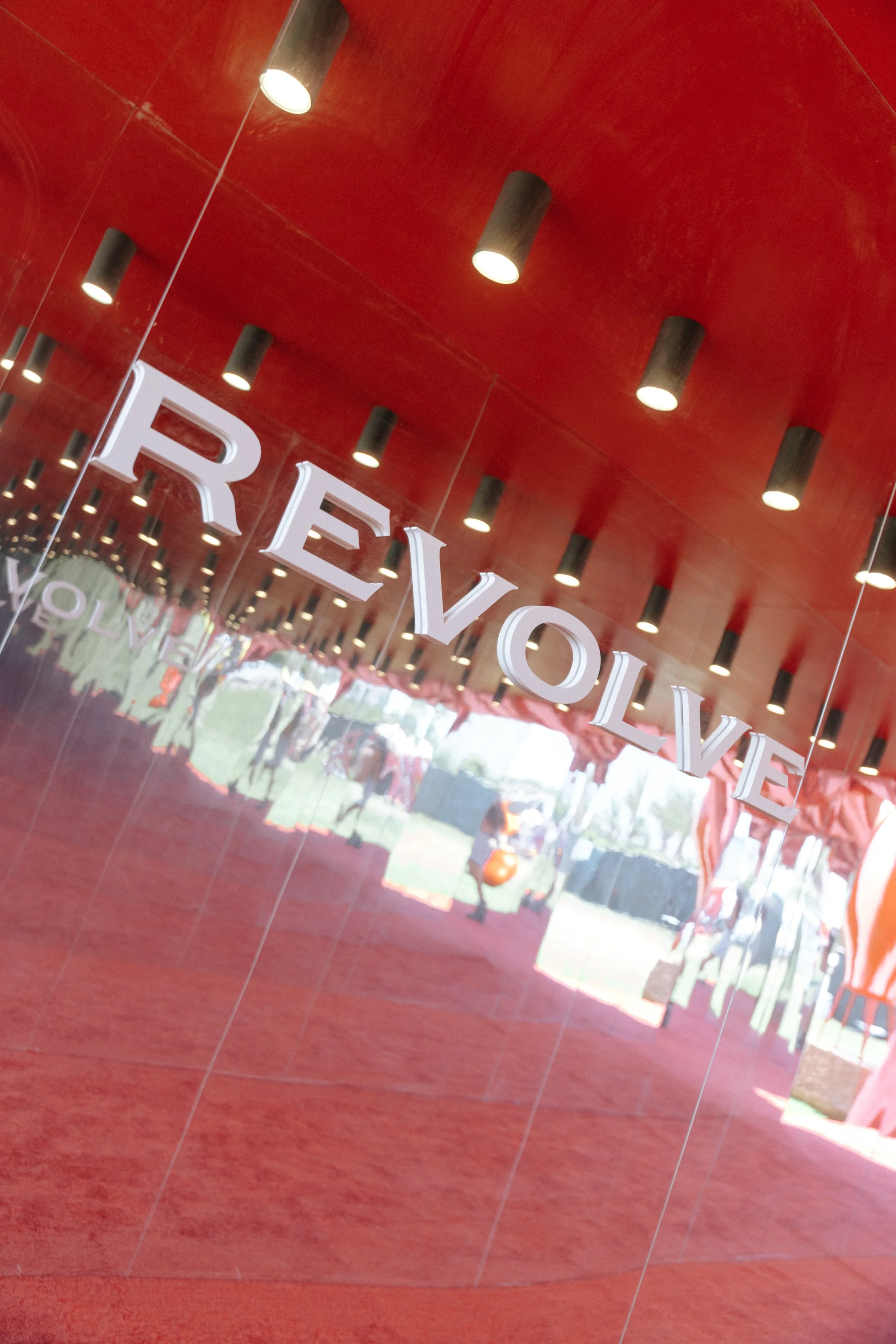 041126_Revolve Fest 2026_Photo Moment_@mirandamcdonald__IRA1953.jpg