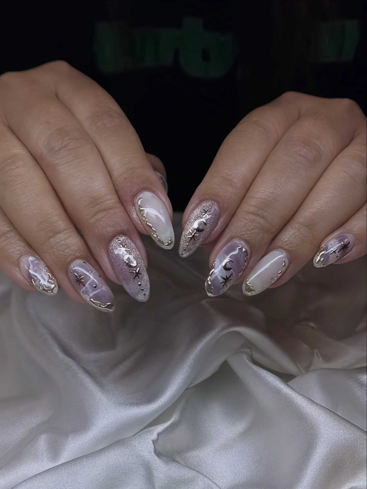 ‧₊˚ ⏾. &sdot; 𝐬𝐨𝐟𝐭 𝐜𝐞𝐥𝐞𝐬𝐭𝐢𝐚𝐥 𝐯𝐢𝐛𝐞𝐬 ✨💜
⋆
⋆
DM to book or link in bio! 
⋆
⋆
#nails #nailartist #nailart #nailsofinstagram #apresgelx #ocnails #orangecounty #ocfoodie #lafoodie #japanesenail  #frenchnails #springnails #nailtutorial #s