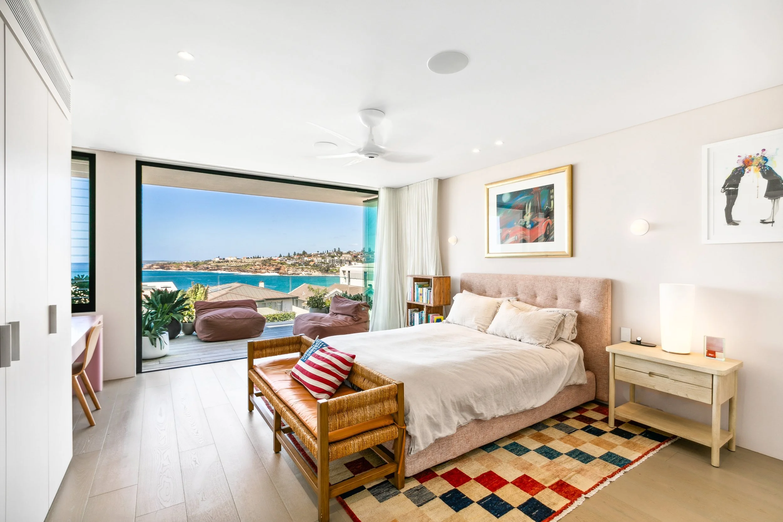 An image of the Float House.