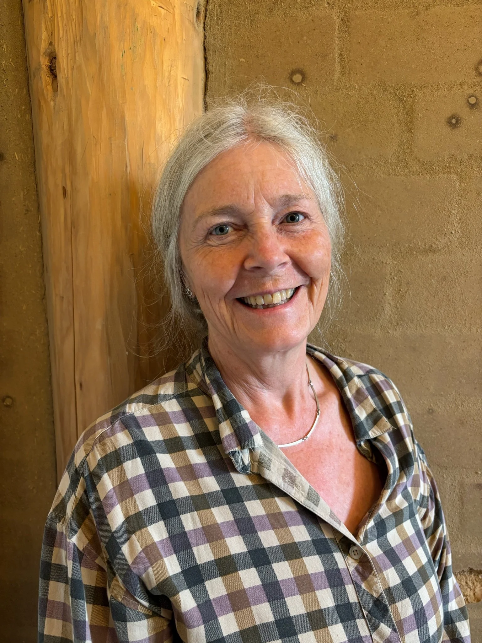 Ane - Pædagog i Legeriet og hos Spirerne. Ansvarlig for de gode overgange og tryg skolestart. Kontaktperson i Spireklanen og Legeriet.