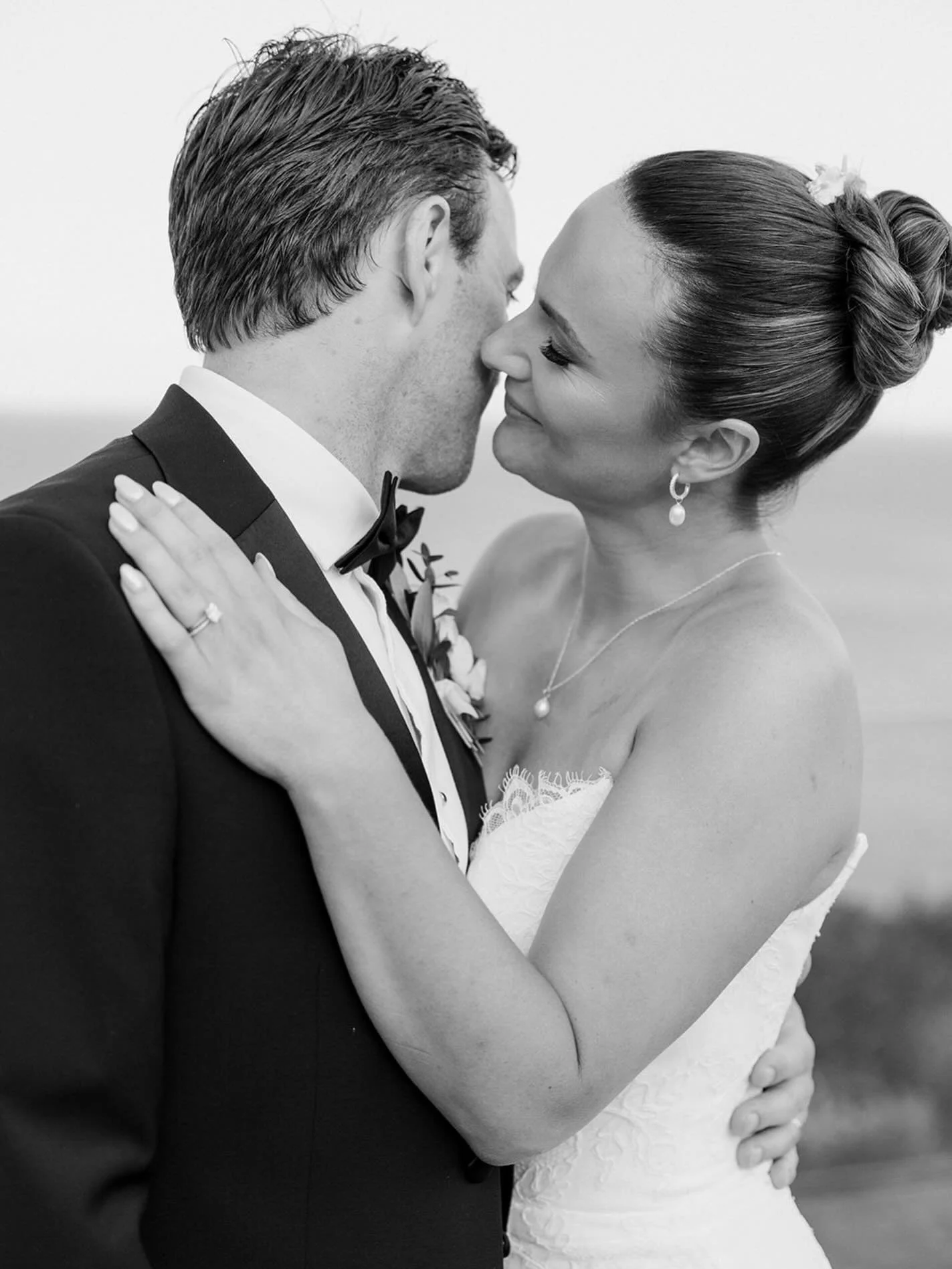 Sorry!! BUT I think this is one of my favourite images ever! It&rsquo;s giving Vogue bridal and I love it! Sarah was such a joy to be with on her wedding morning. Calm, gracious and elegant, surrounded by love! 

Thank you so much to all my wonderful