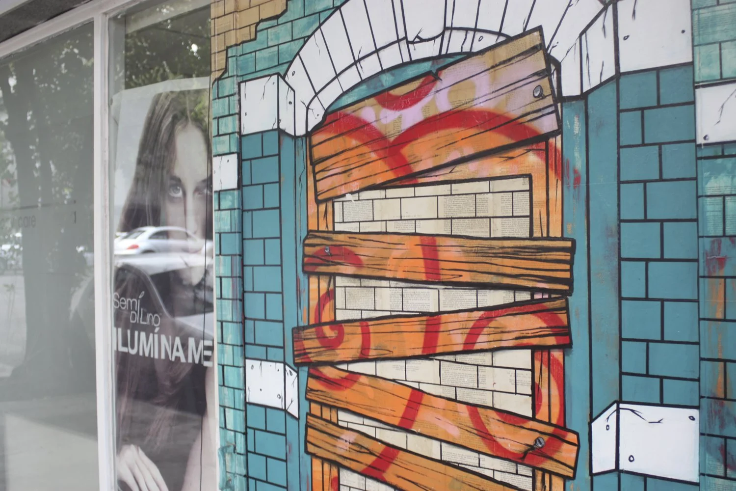 LR z-murals-mexico-city-book-collage-daniel-speight-the-soft-city.jpg