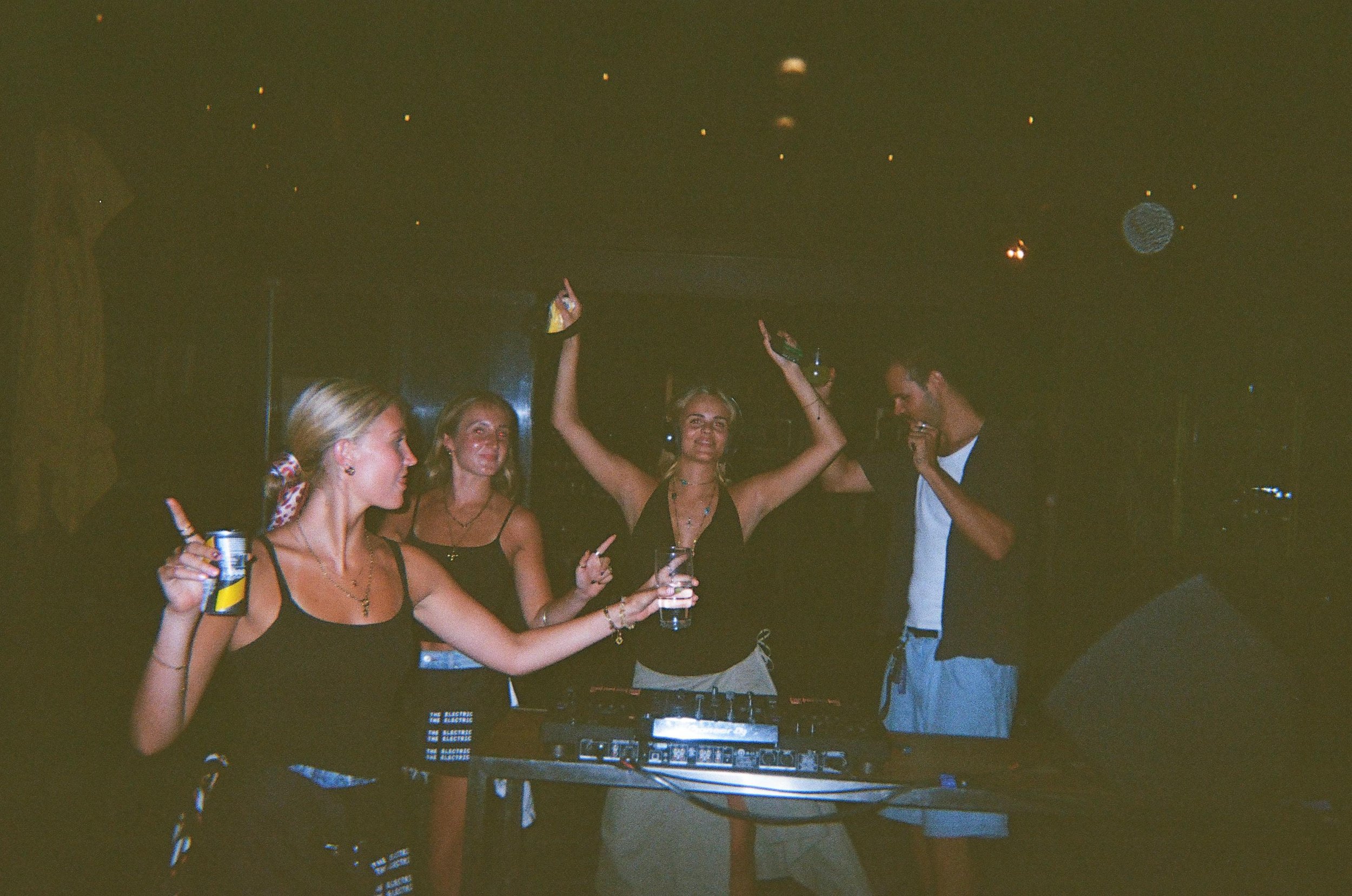 WhatsApp Image 2025-12-05 at 16.41.17.jpeg