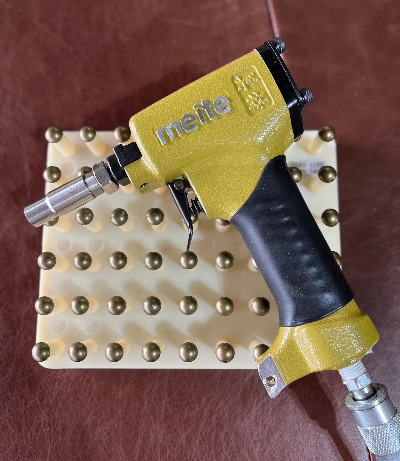 Meite Nail Gun: Work smarter not harder.