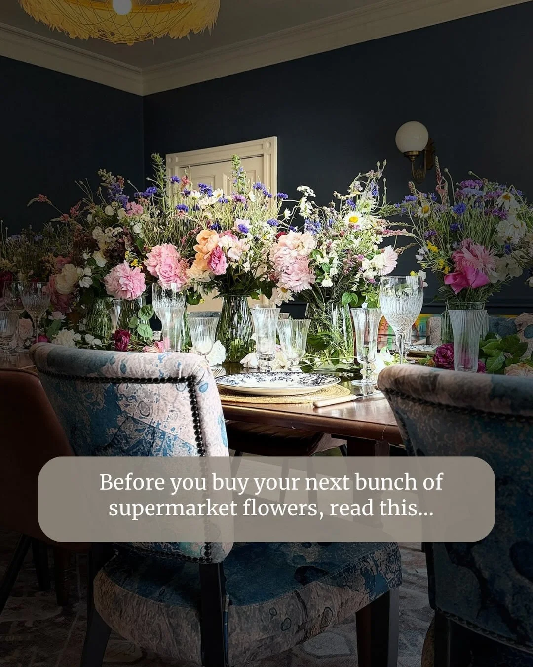 What if instead of picking up a bunch of flowers on your weekly shop, you spent a morning wandering through a wildflower meadow, choosing your own blooms and creating something completely unique to take home?

Join us at Manor Hive near Kidlington, O