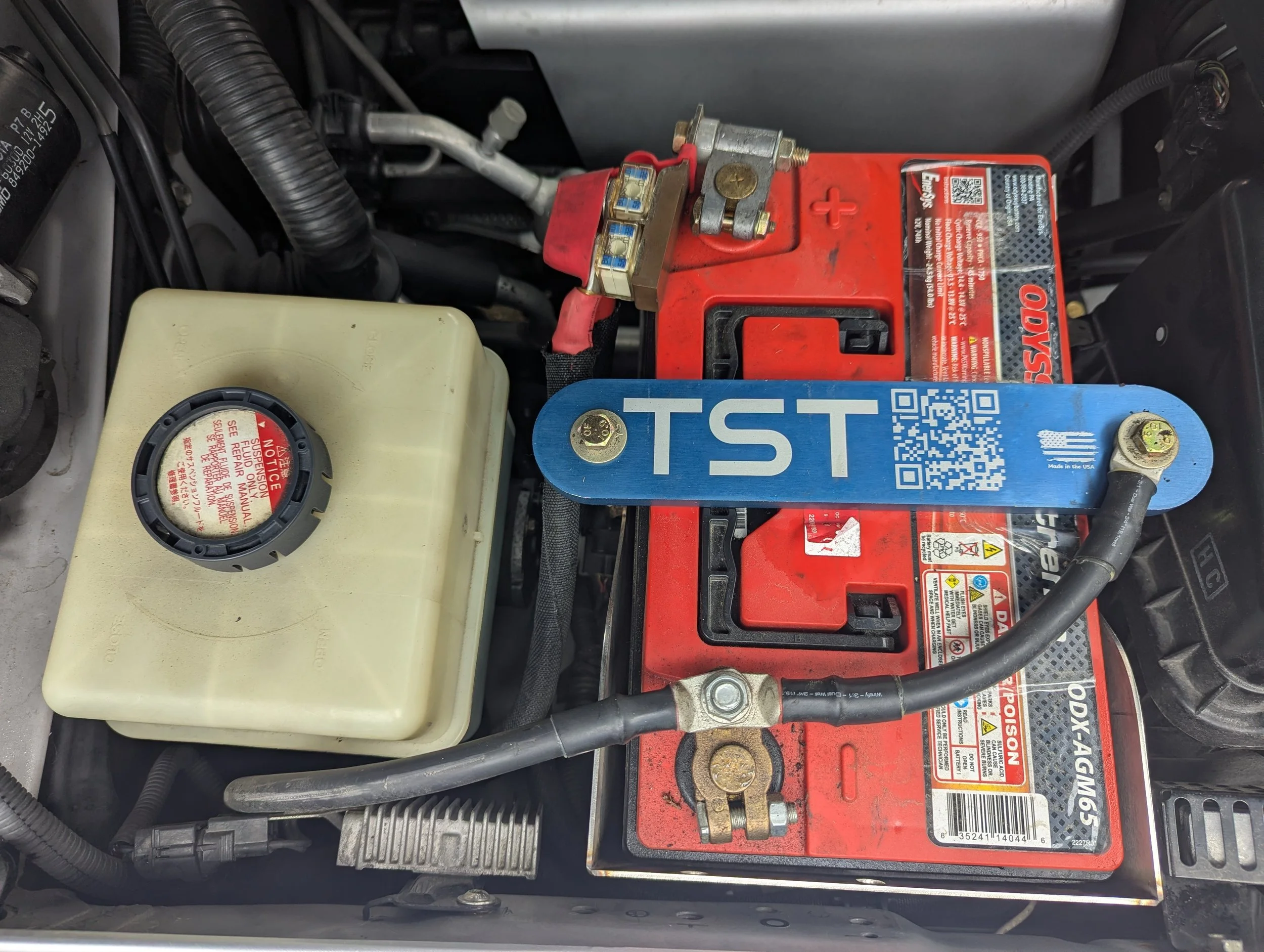 LX470 Dual battery box with AHC