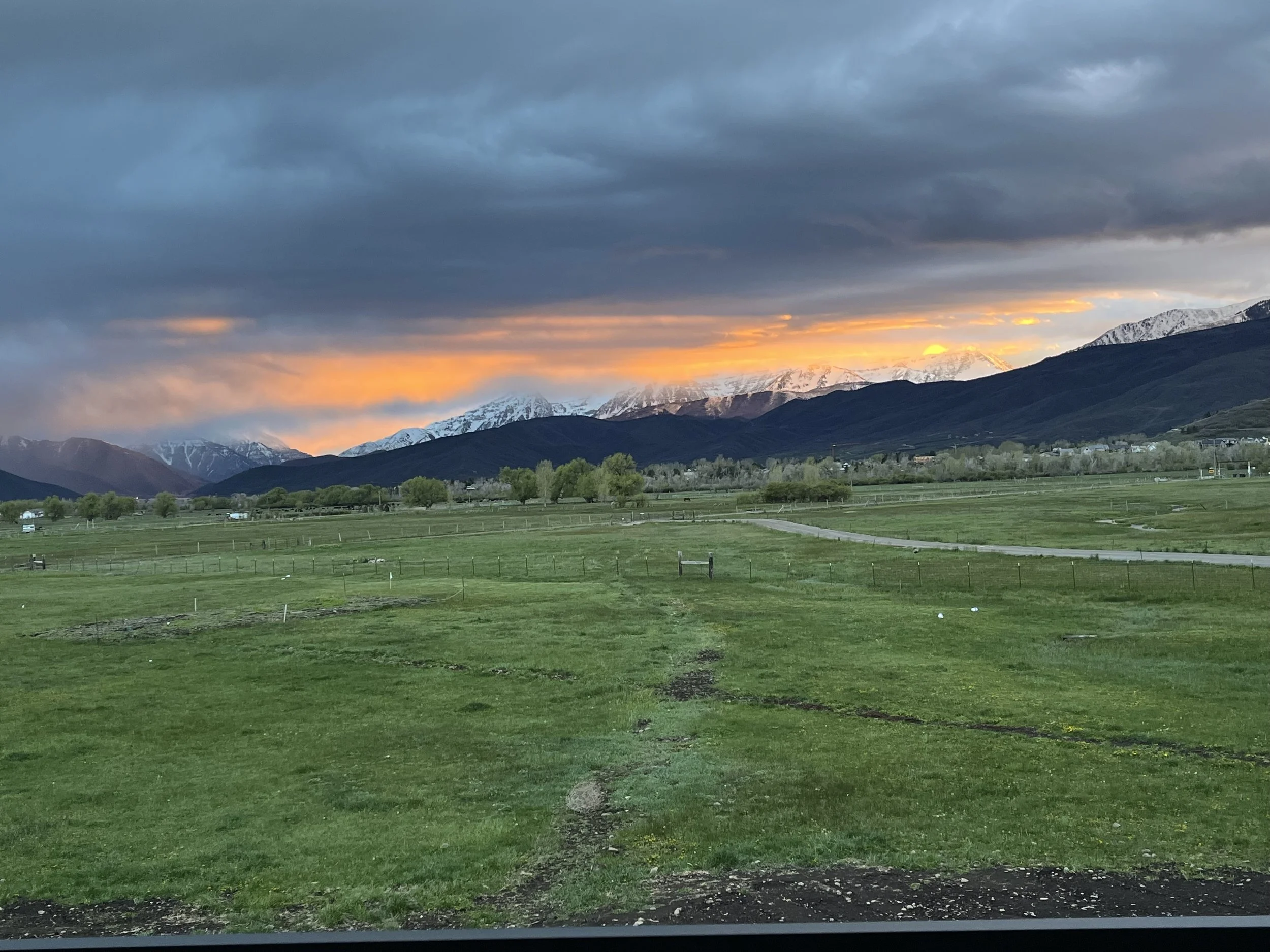 Outdoor wedding ceremony at private venue in Heber Valley Utah